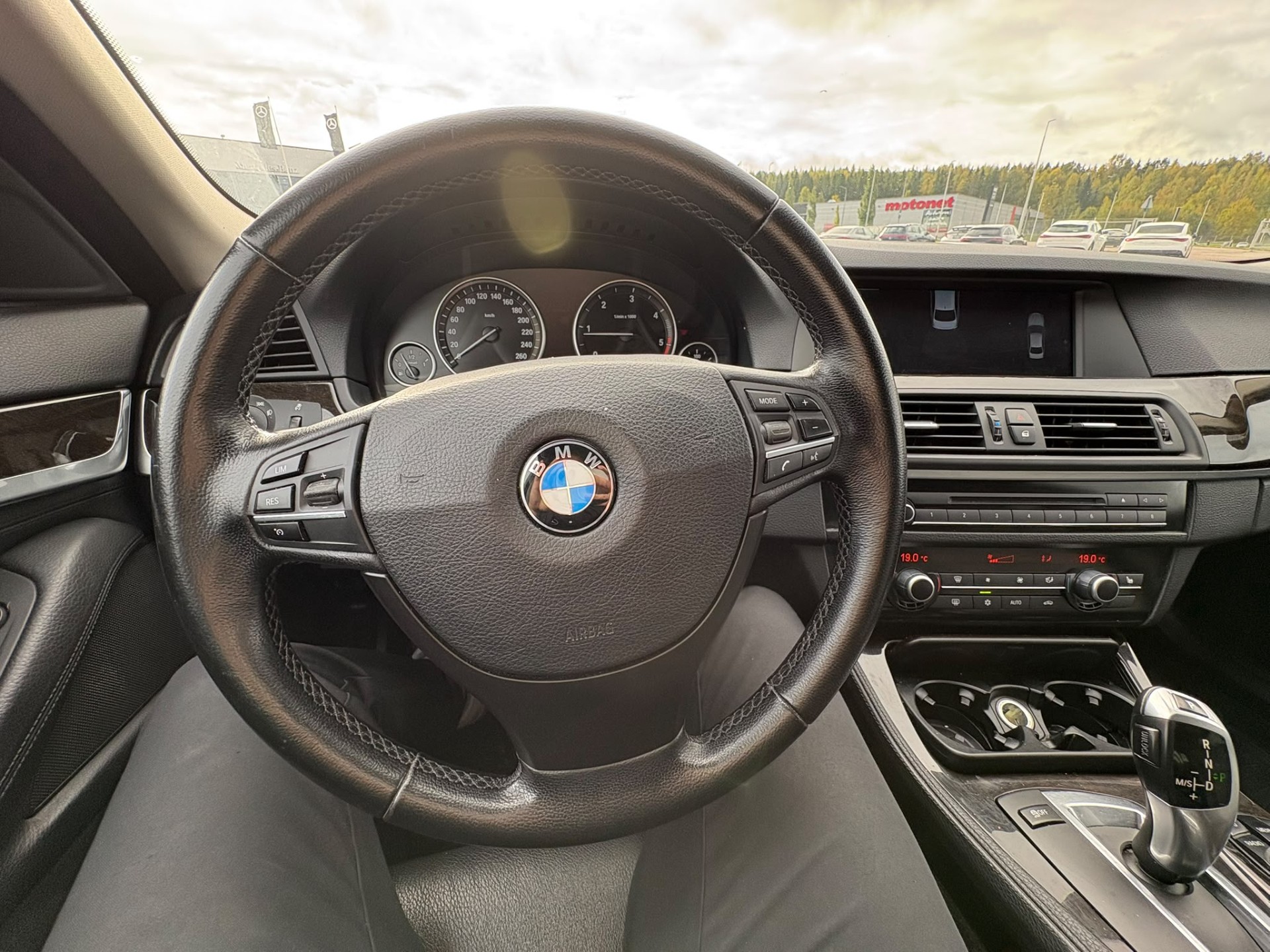 BMW 520 2010