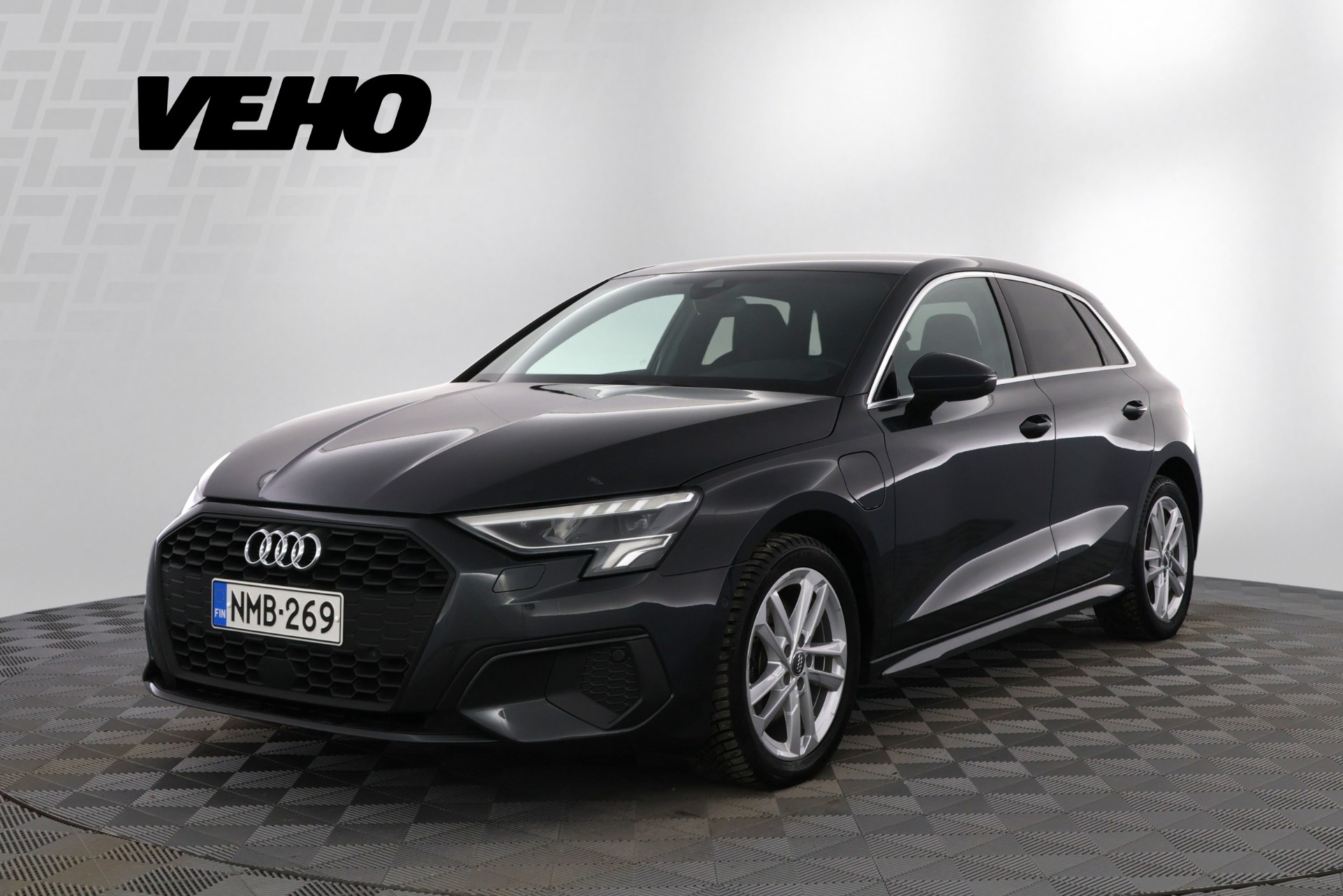 AUDI A3 2021