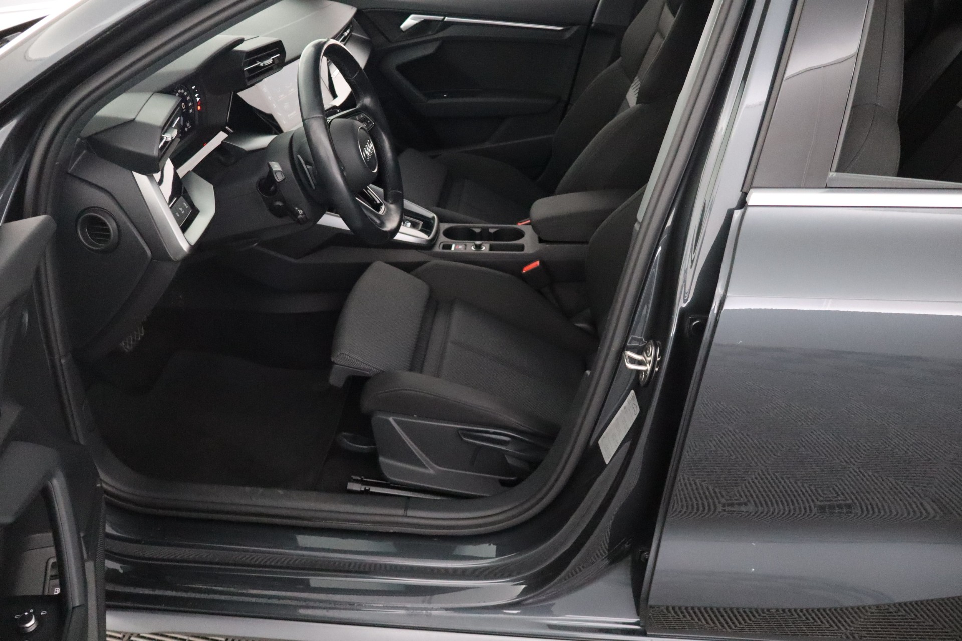 AUDI A3 2021