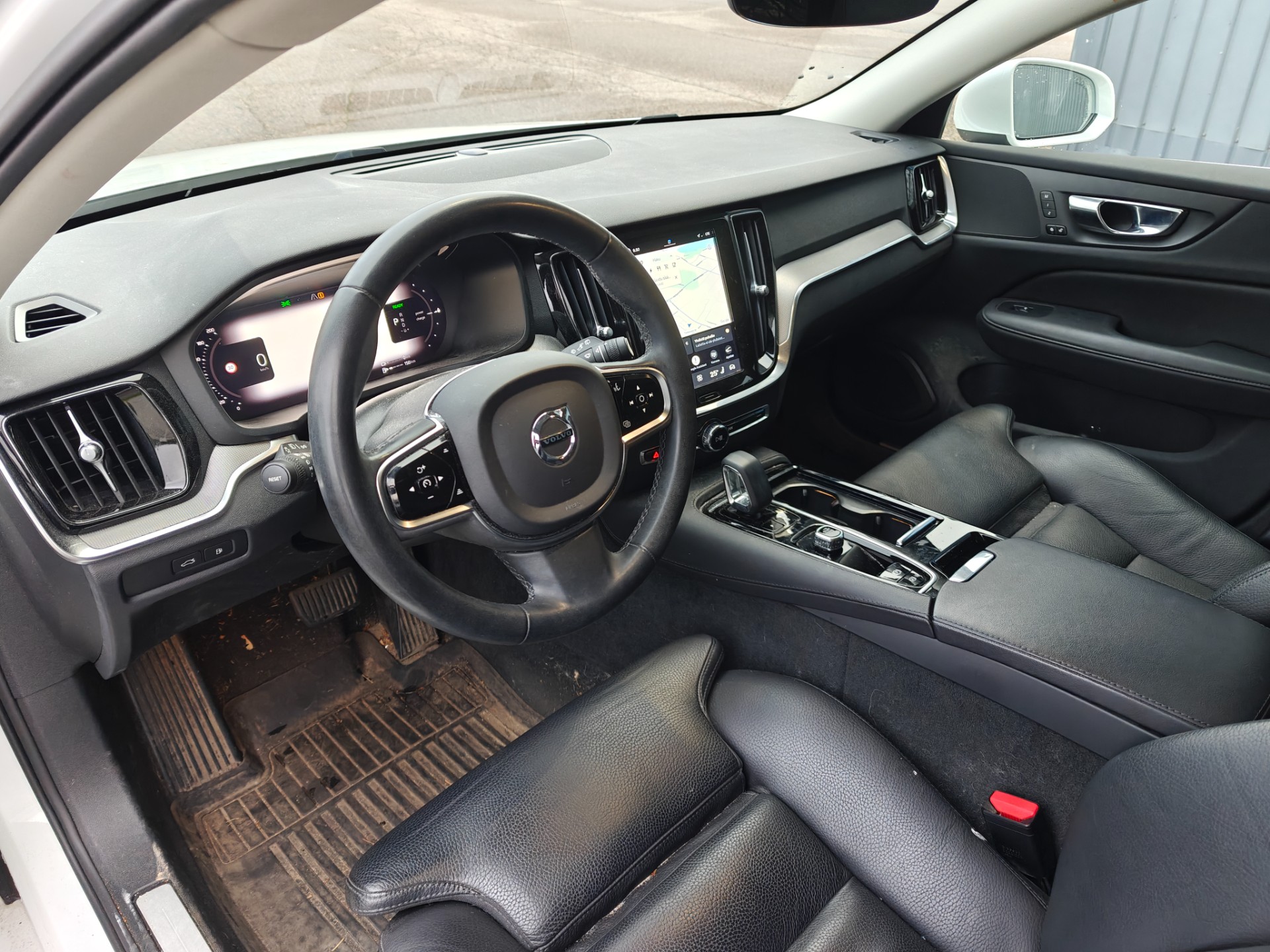 Volvo V60 2022