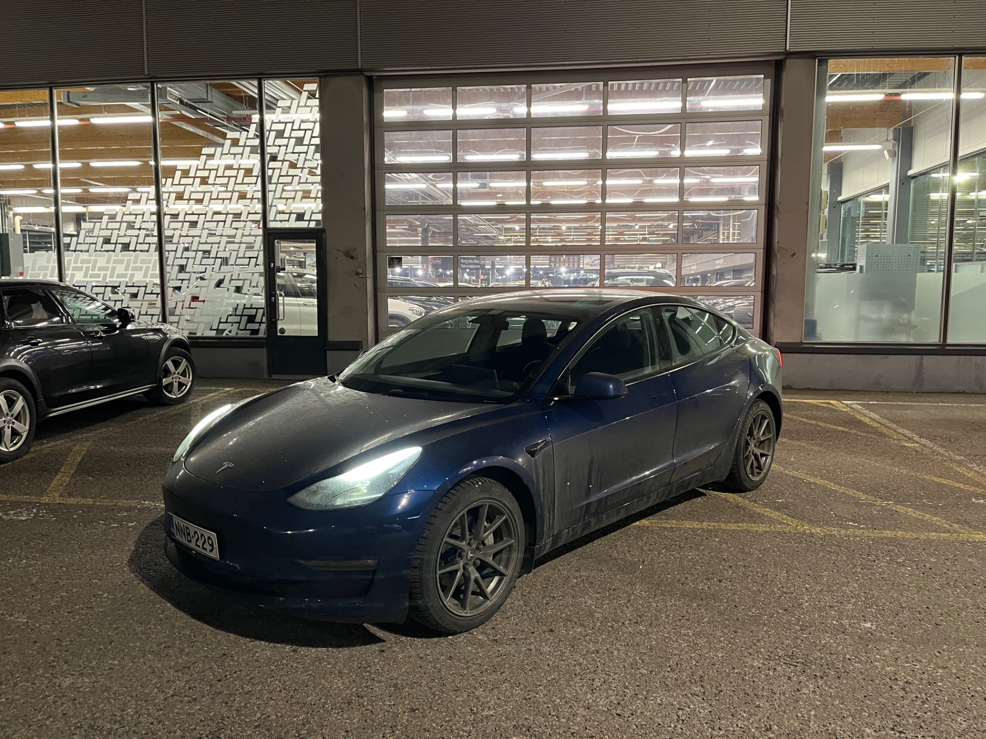 TESLA Model 3 2021