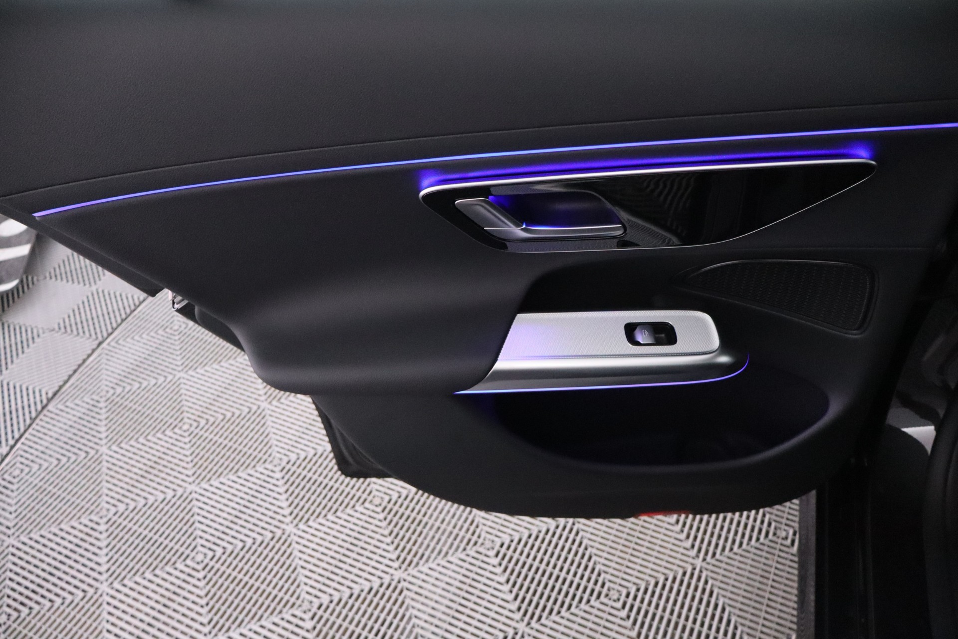 Mercedes-Benz E 2026