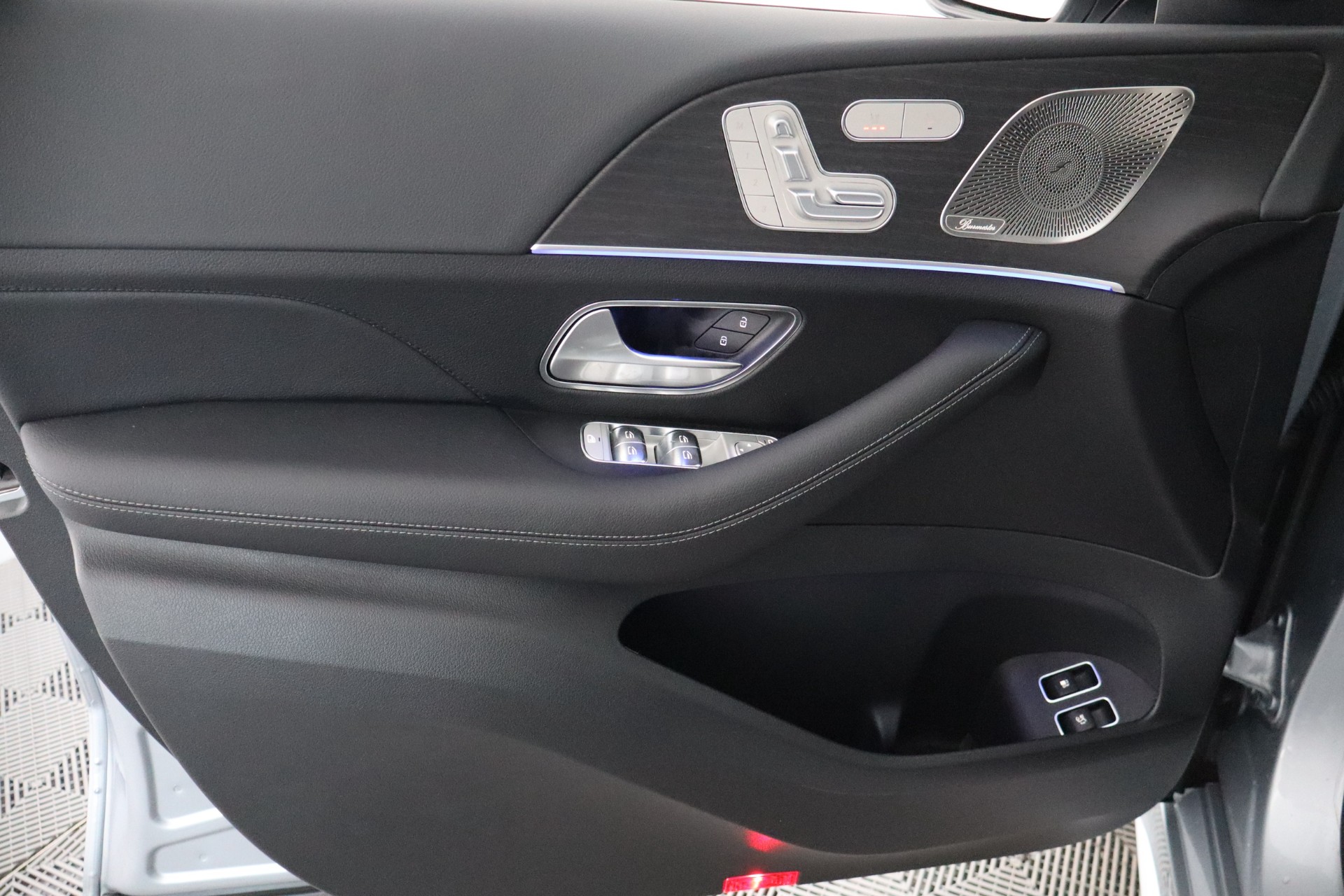 Mercedes-Benz GLE 2025