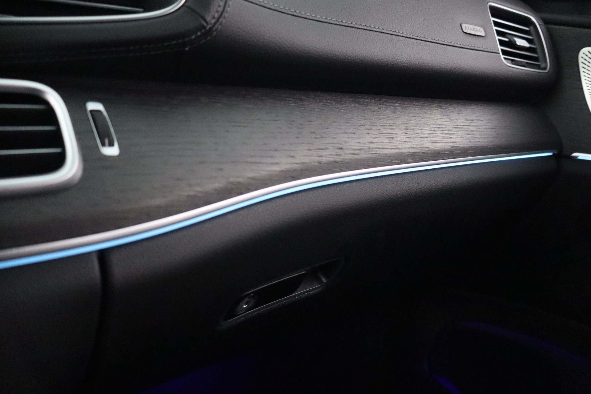 Mercedes-Benz GLE 2025