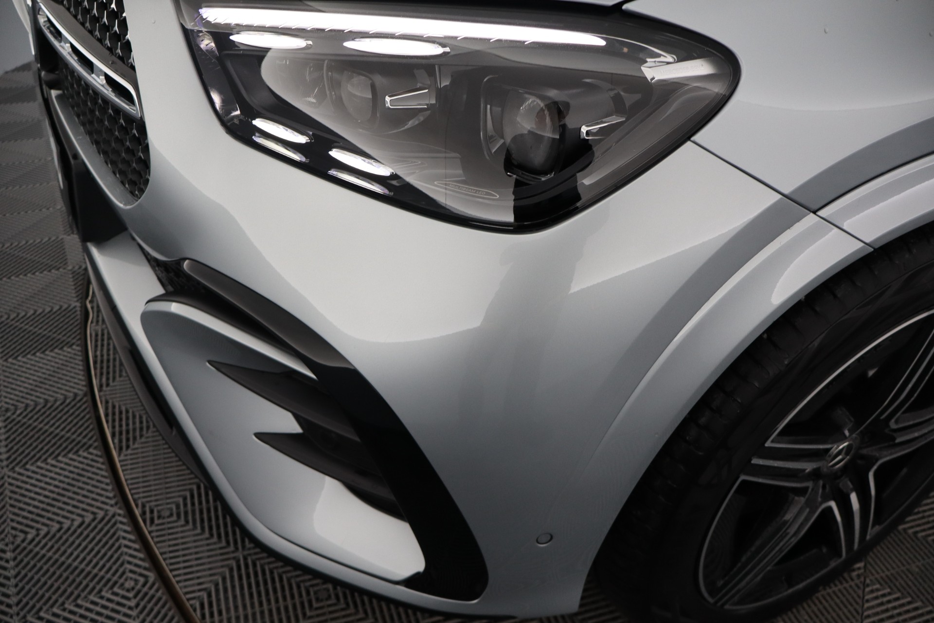 Mercedes-Benz GLE 2025