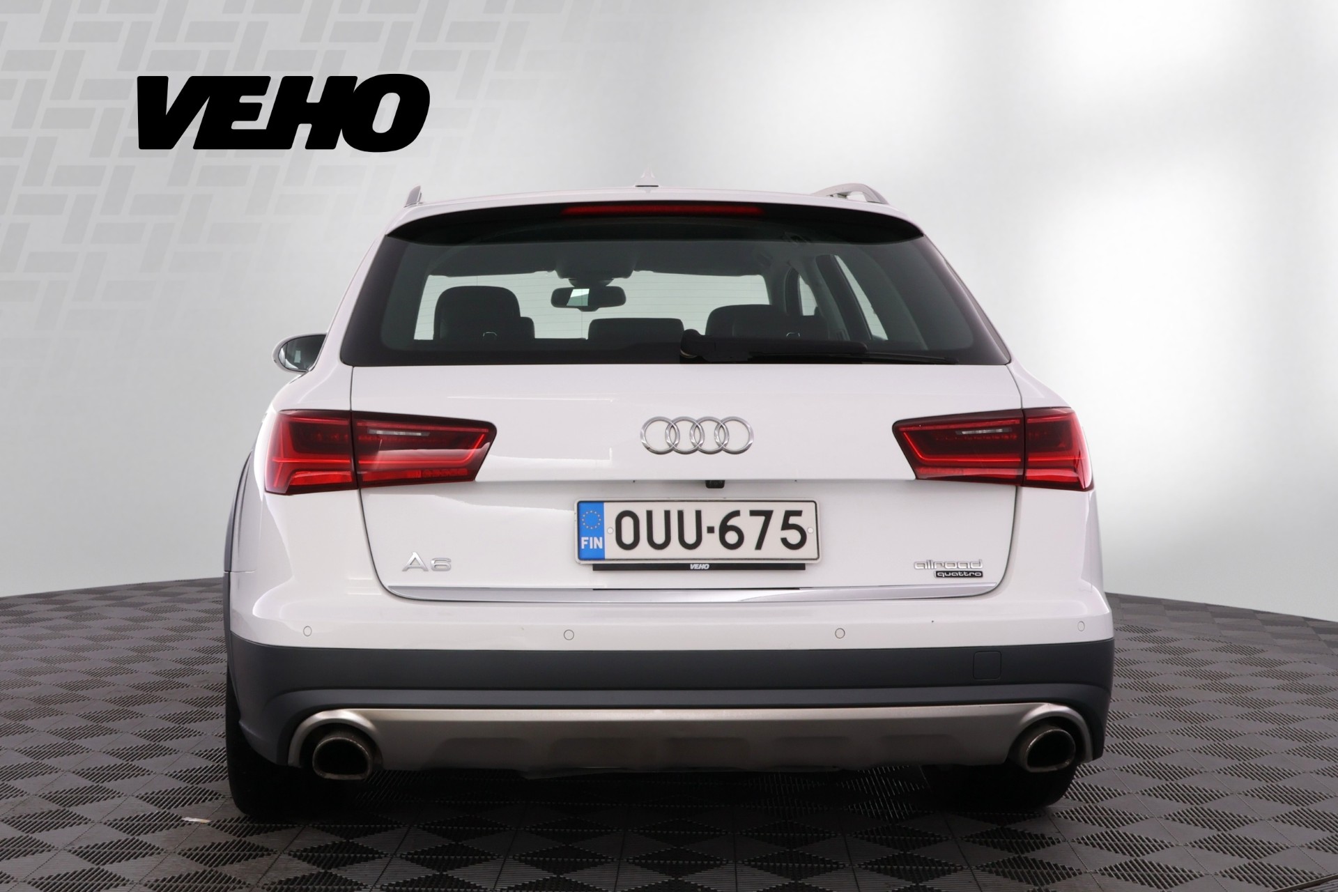 Audi A6 allroad quattro 2016