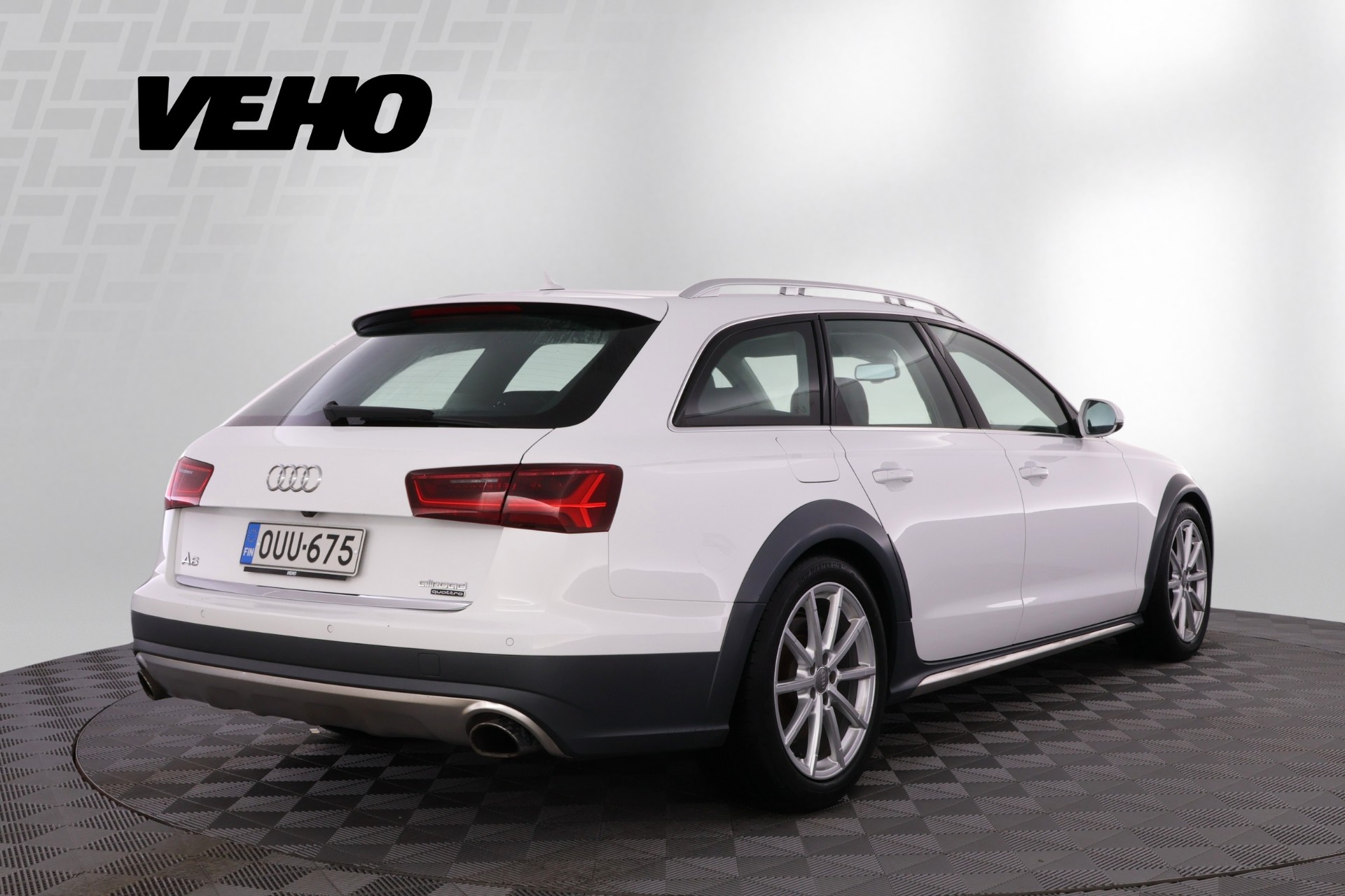 Audi A6 allroad quattro 2016