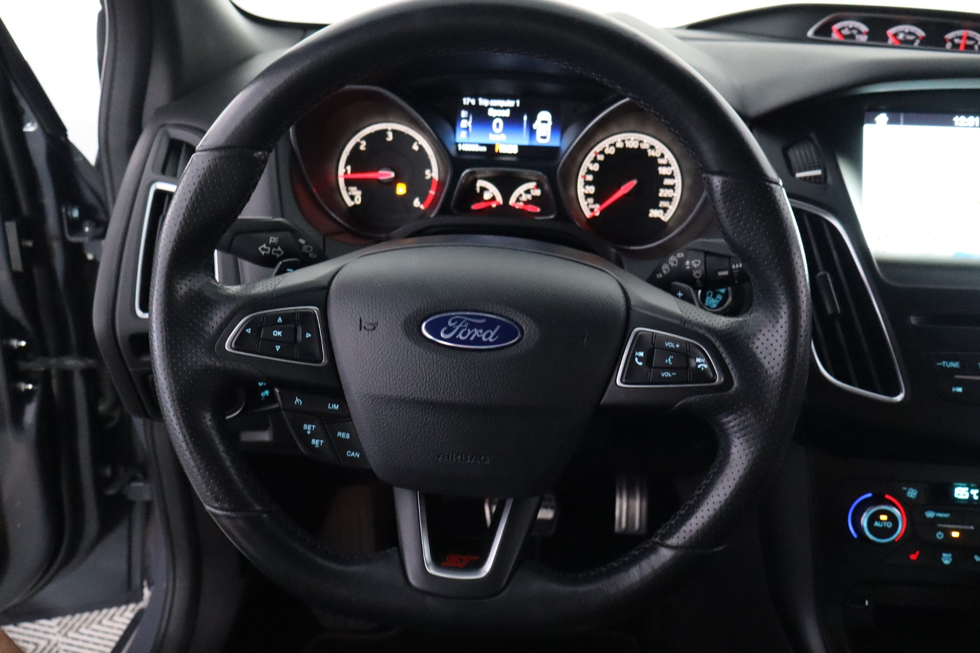 FORD FOCUS 2017