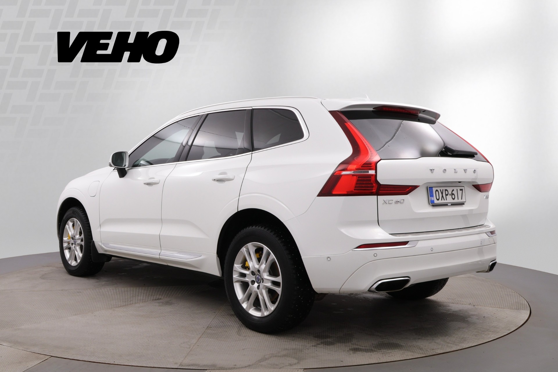 VOLVO XC60 2019