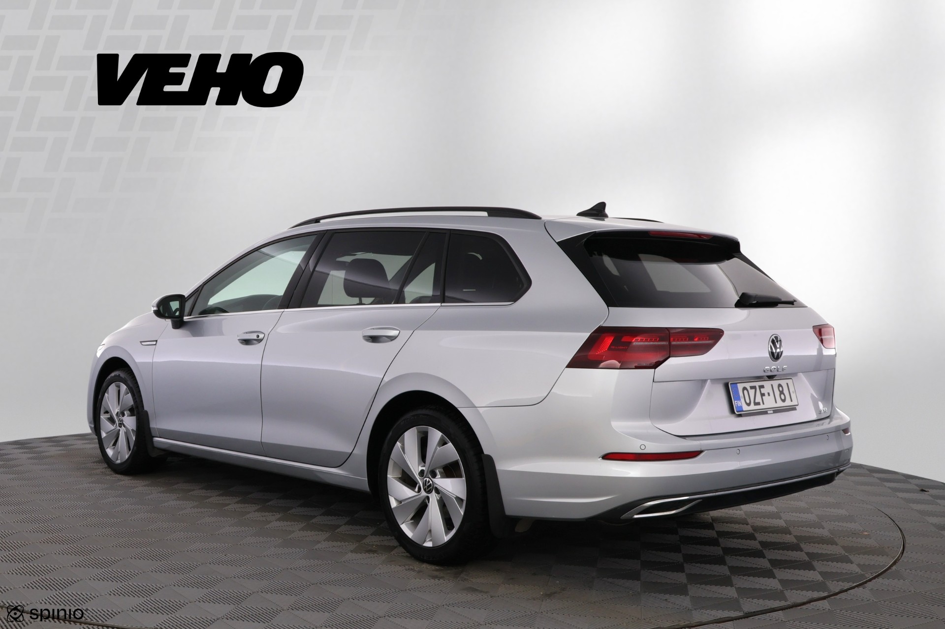 Volkswagen Golf 2021