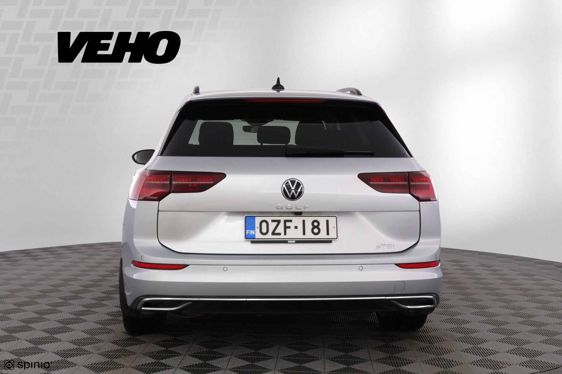 Volkswagen Golf 2021