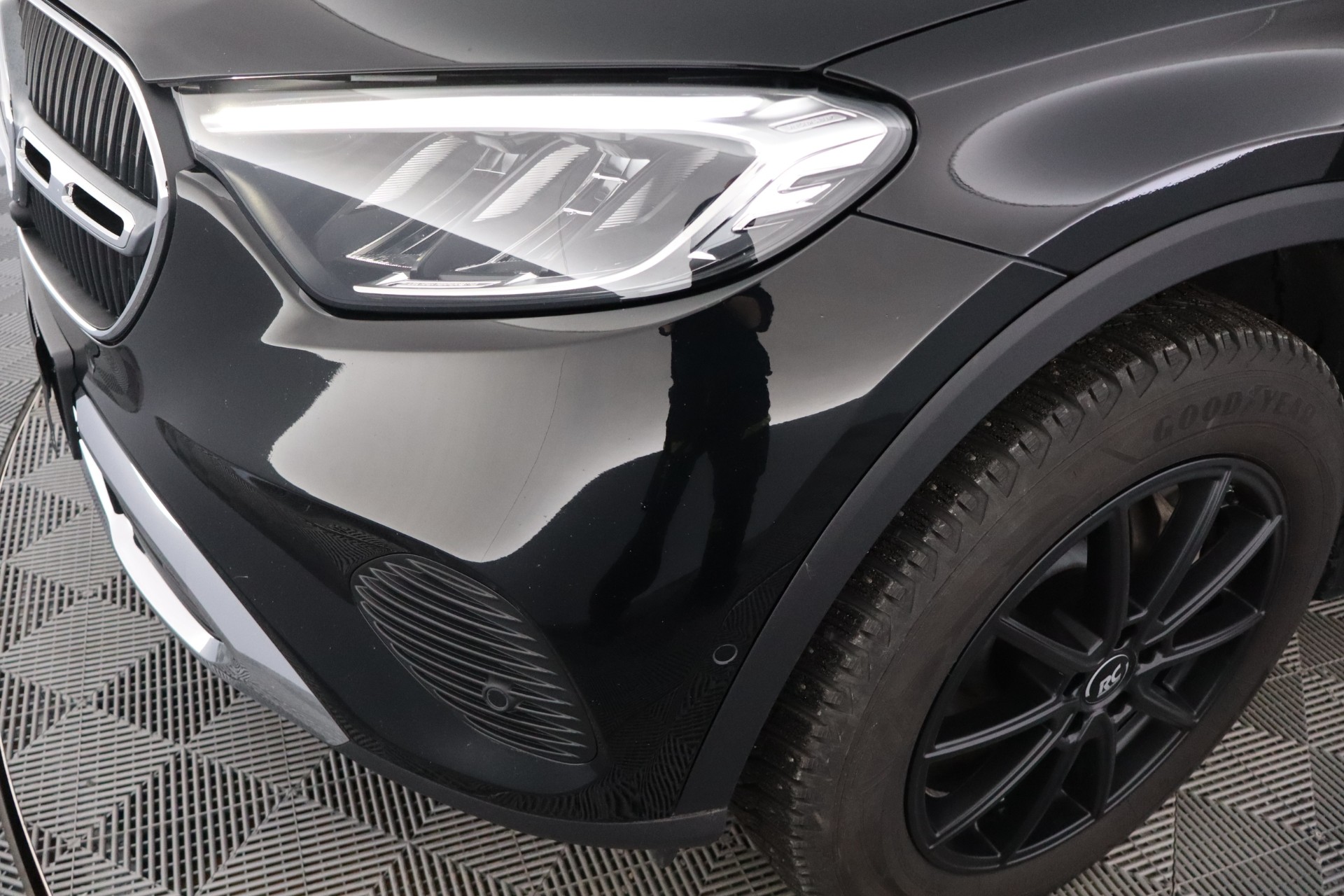 Mercedes-Benz GLC 2023