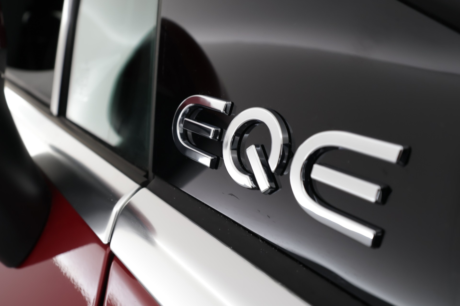 Mercedes-Benz EQE 2025