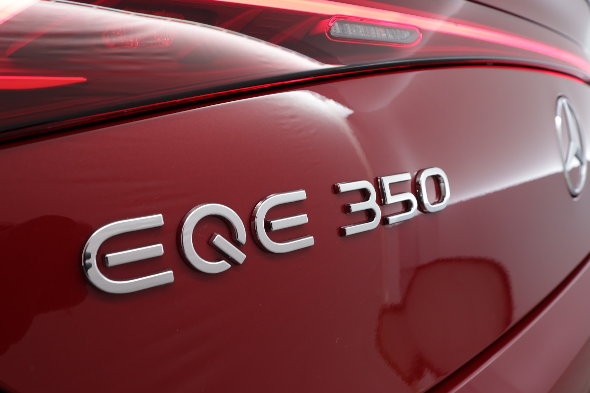 Mercedes-Benz EQE 2025