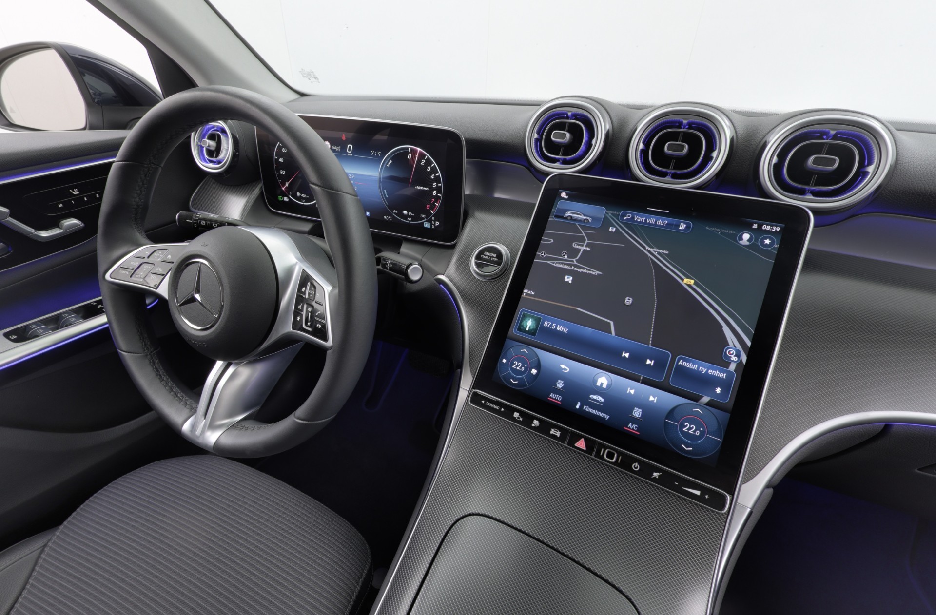 MERCEDES-BENZ GLC 2024