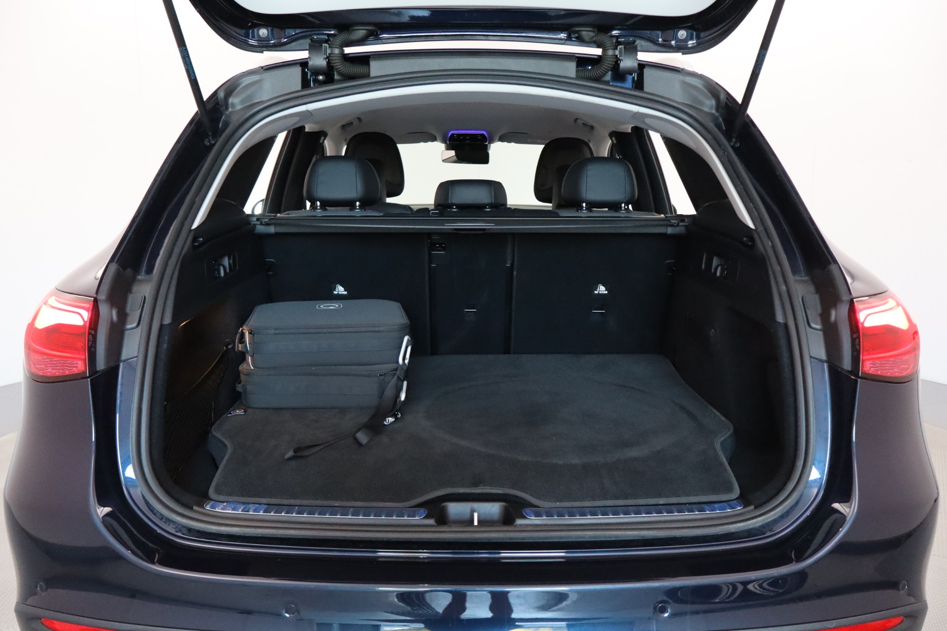 MERCEDES-BENZ GLC 2024