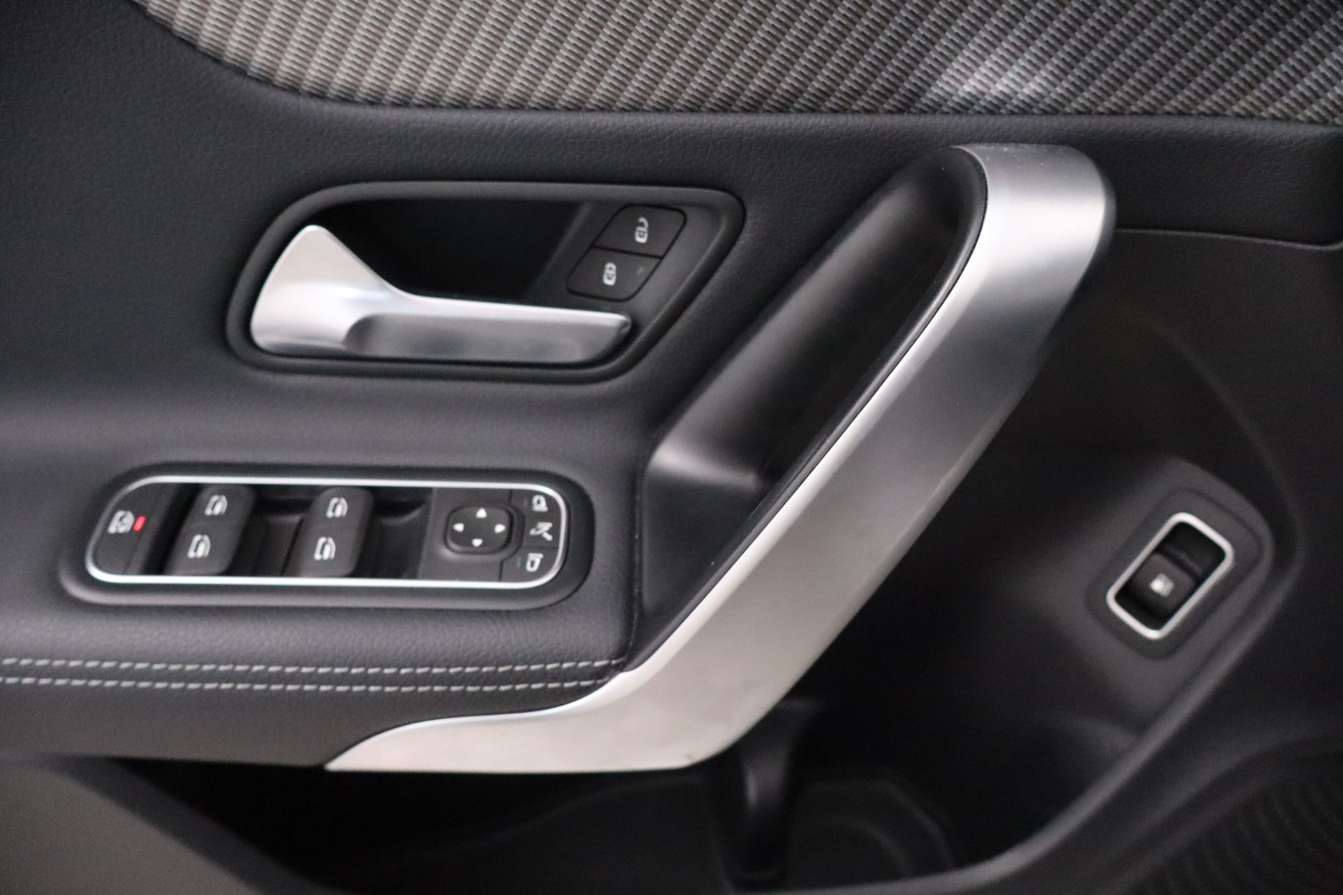 Mercedes-Benz CLA 2023