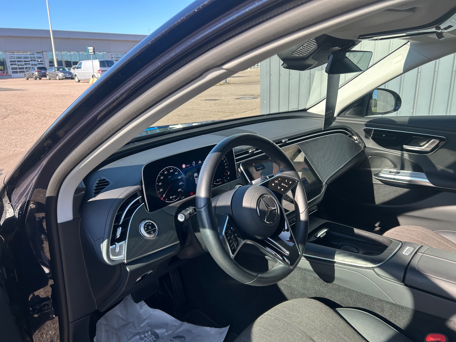 Mercedez-Benz E 2025