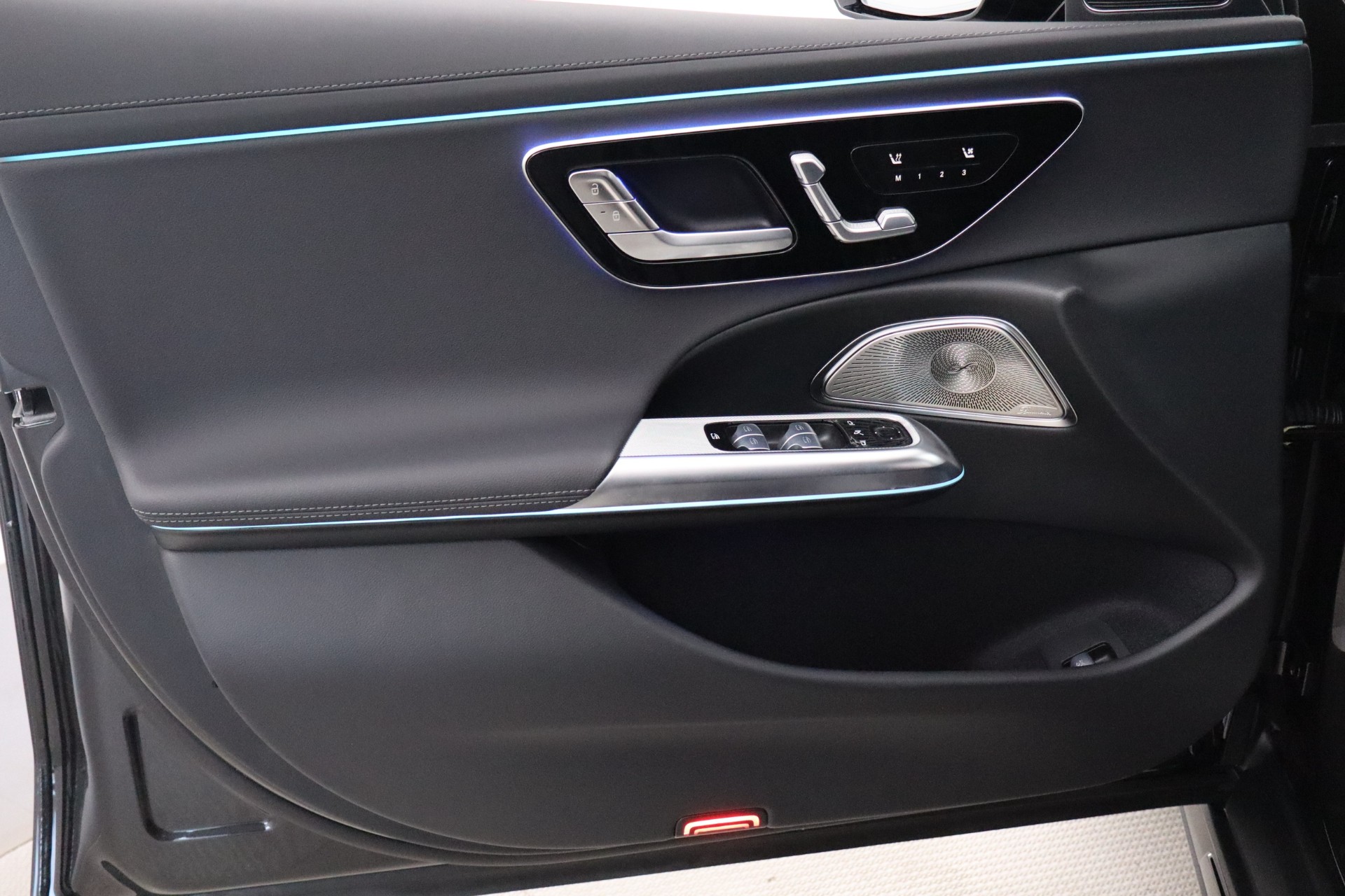 Mercedes-Benz E 2025