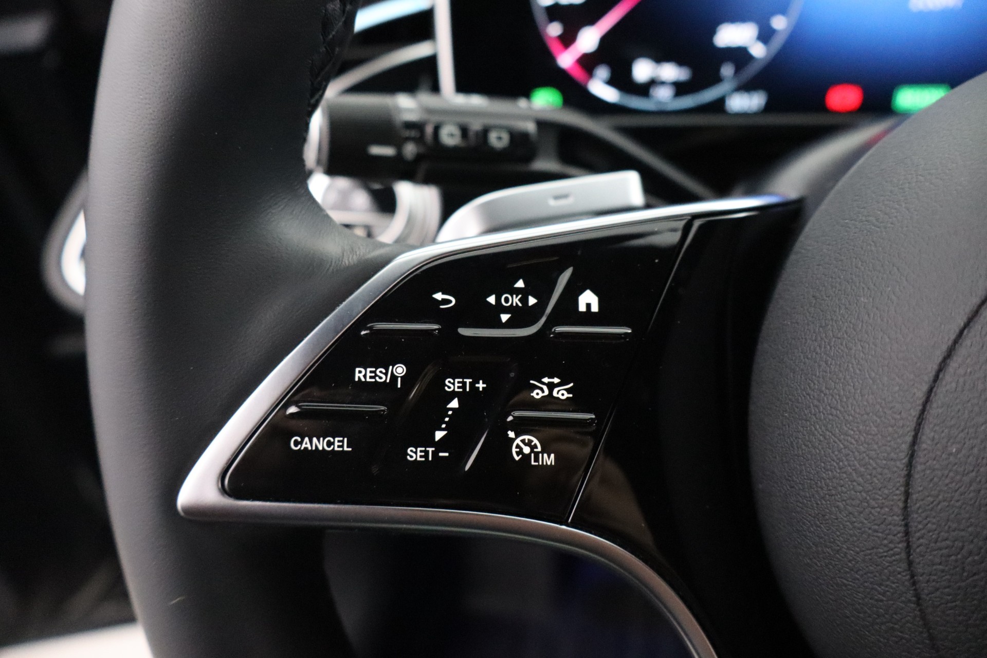 Mercedes-Benz E 2025