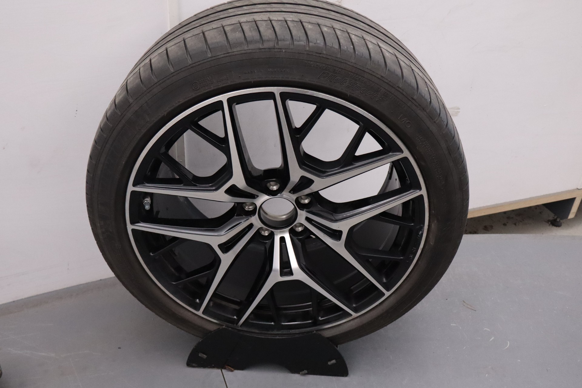 Mercedes-Benz E 2025