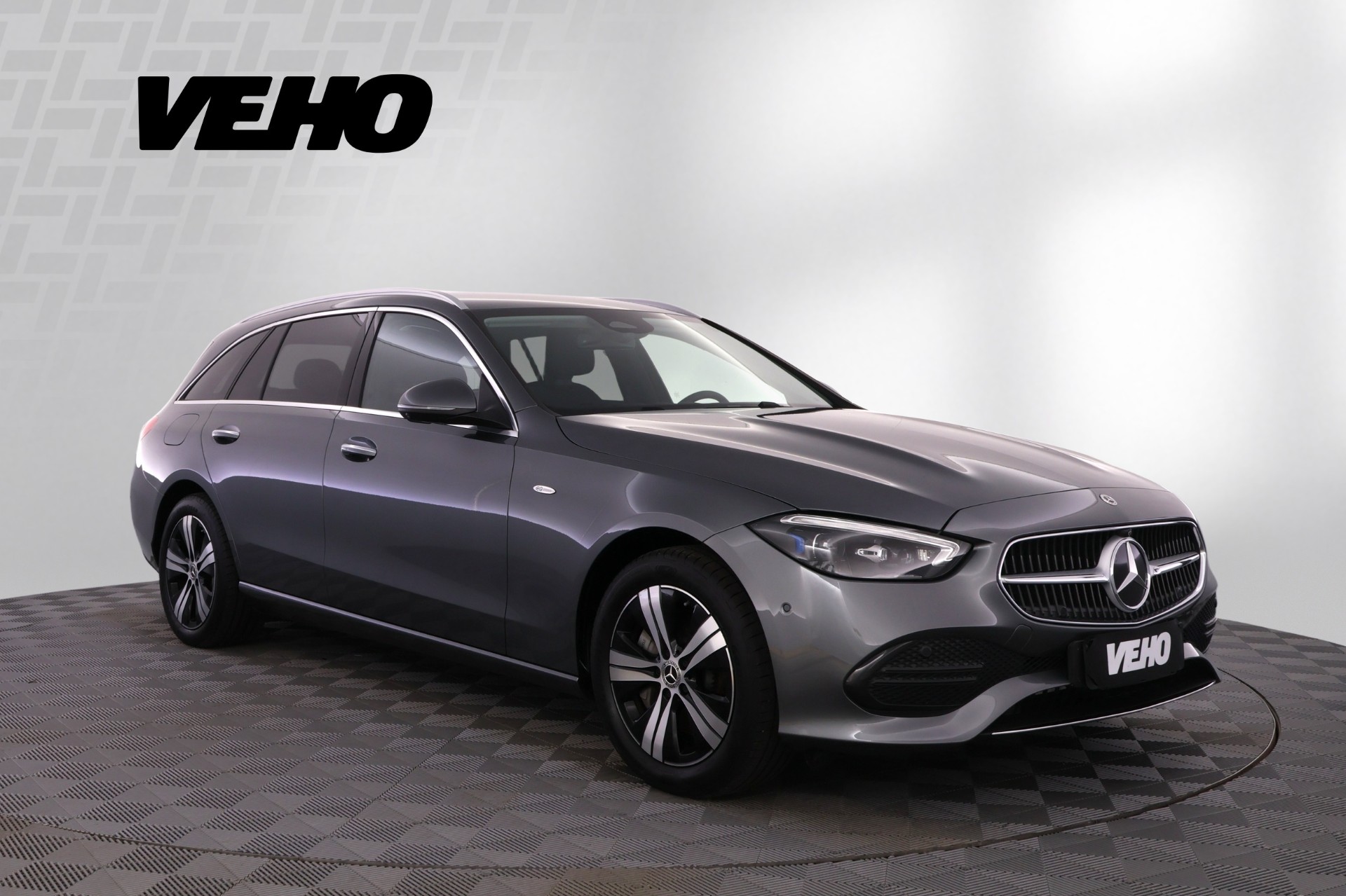 MERCEDES-BENZ C 2025