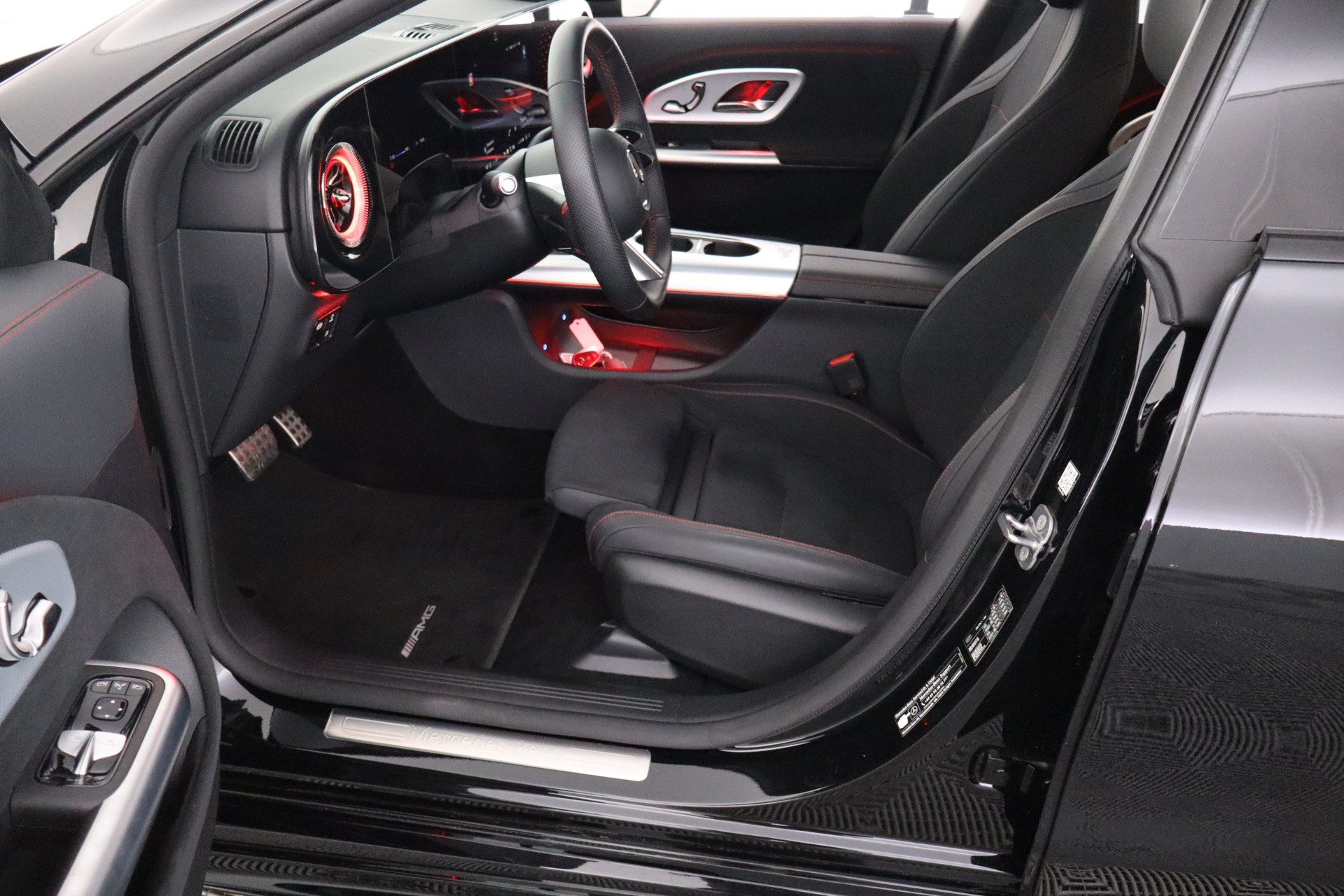Mercedes-Benz CLA 2025