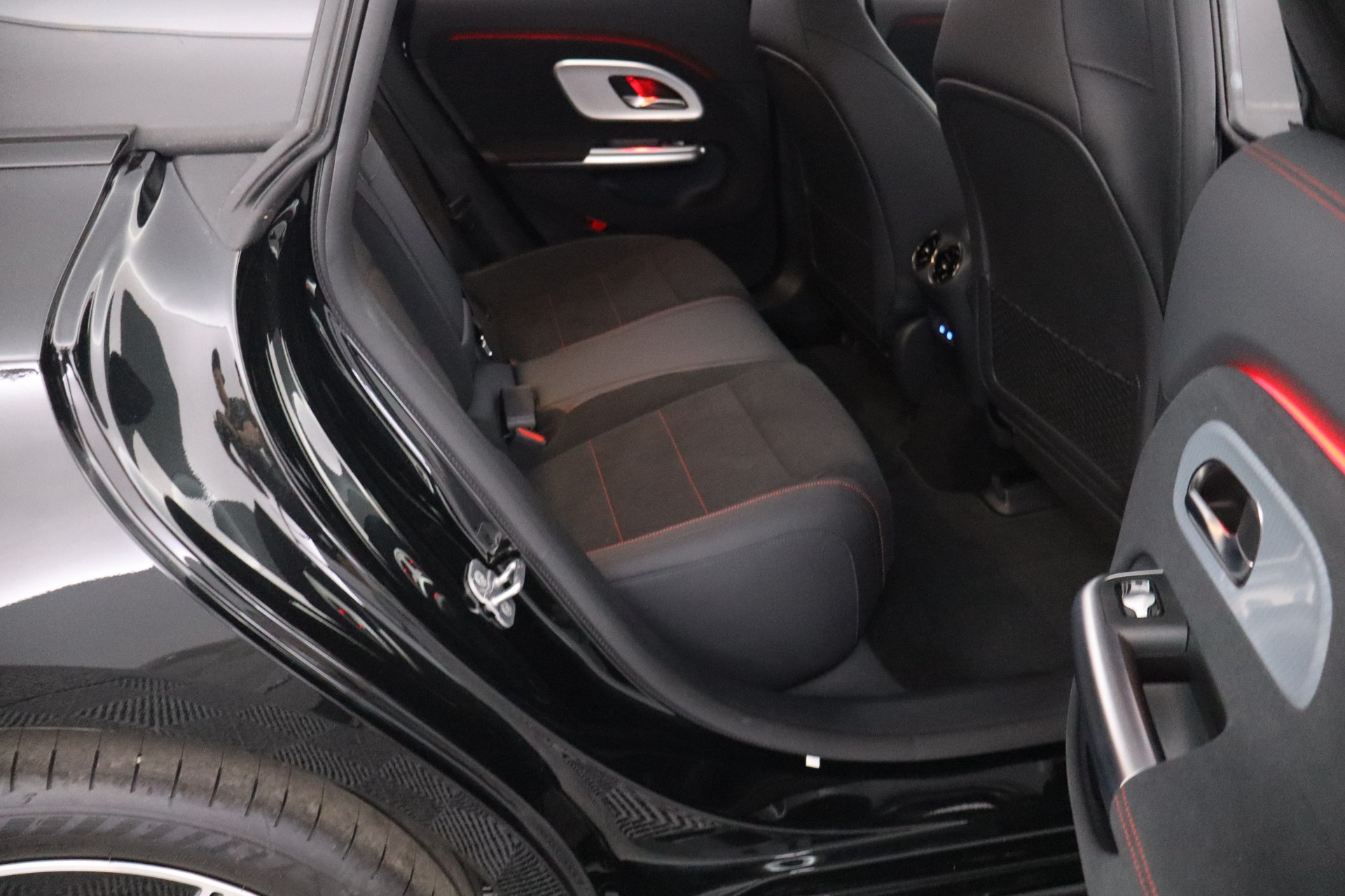 Mercedes-Benz CLA 2025