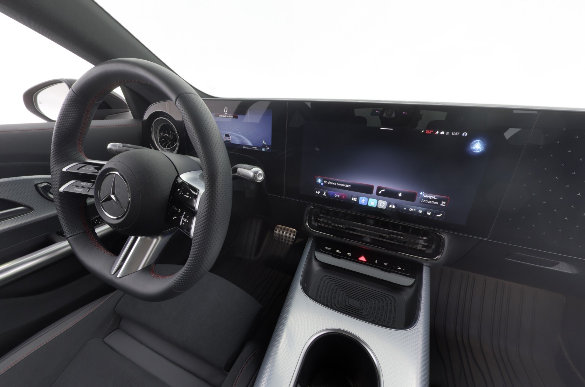 MERCEDES-BENZ CLA 2025
