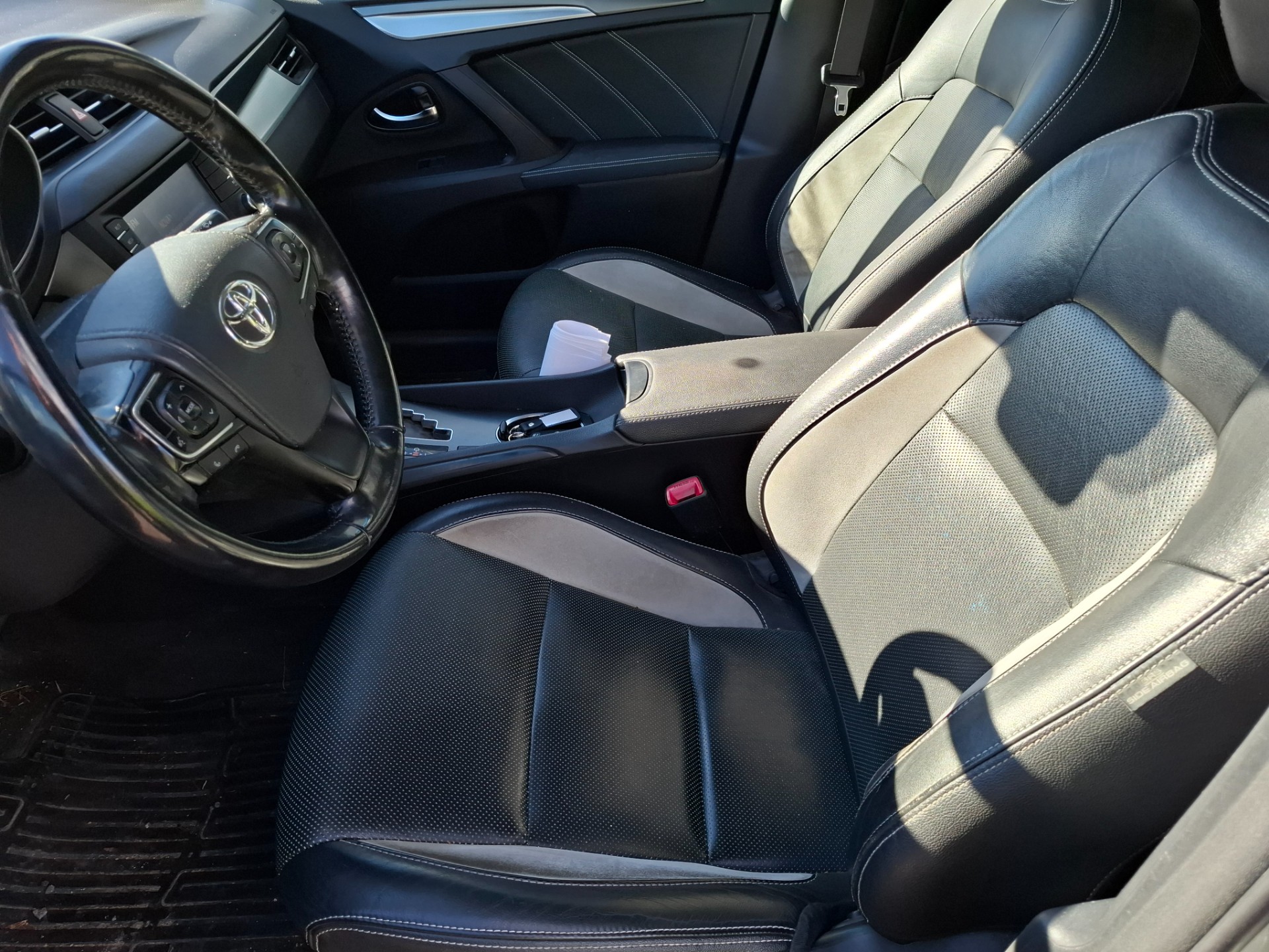 TOYOTA AVENSIS 2017