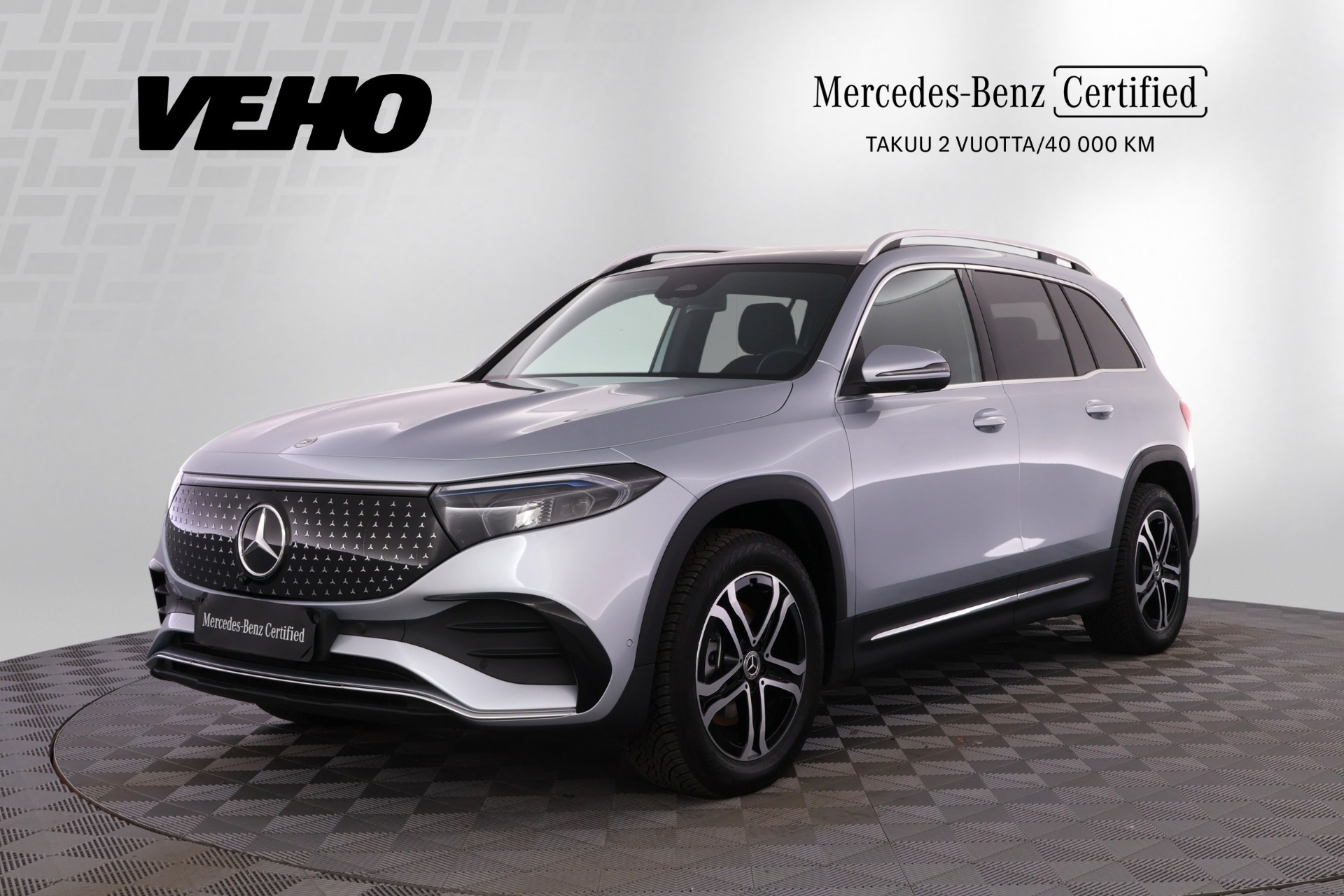 MERCEDES-BENZ EQB 2024