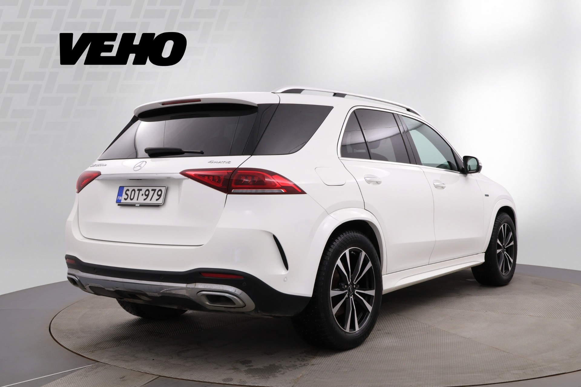 MERCEDES-BENZ GLE 2021