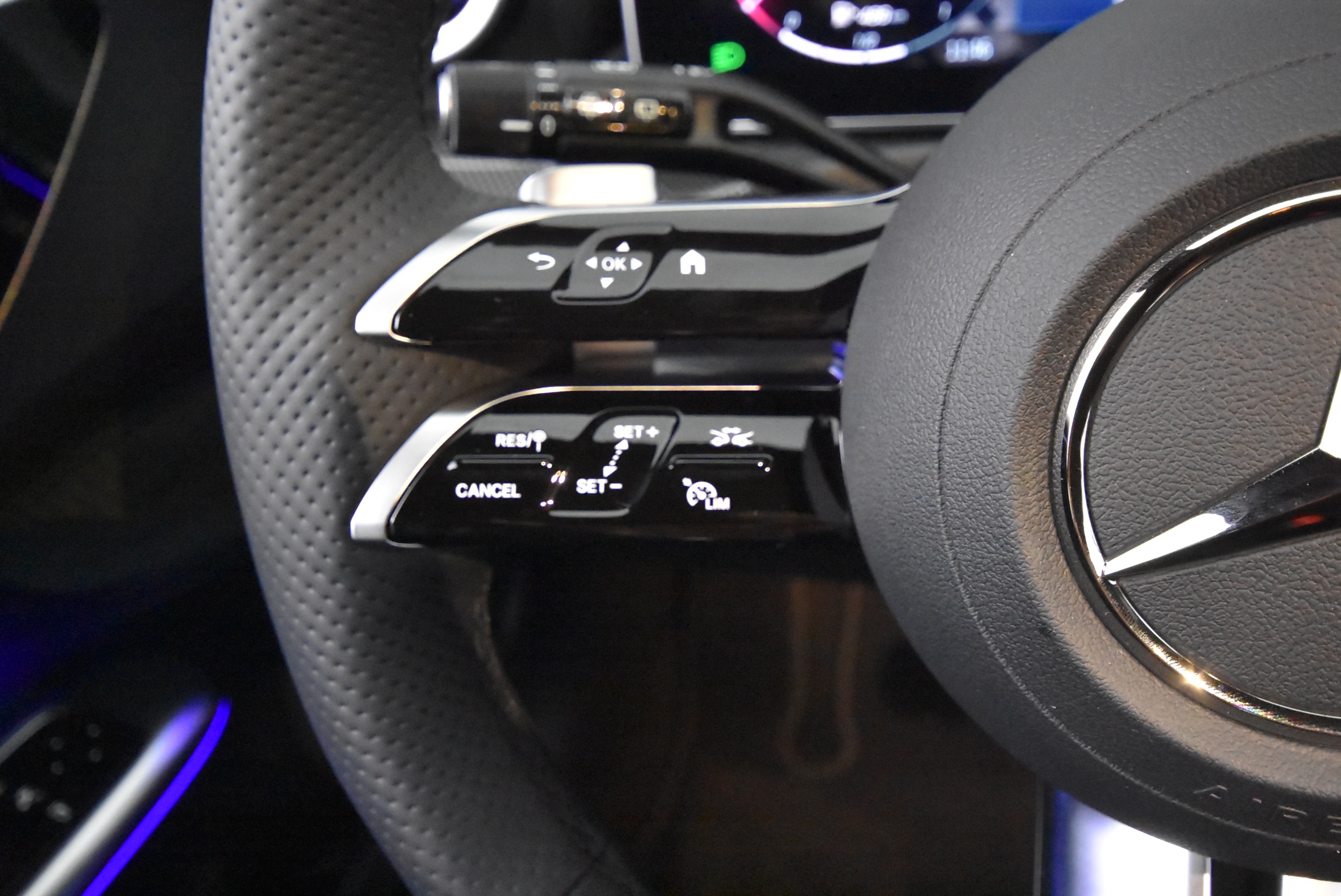 Mercedes-Benz C 2024