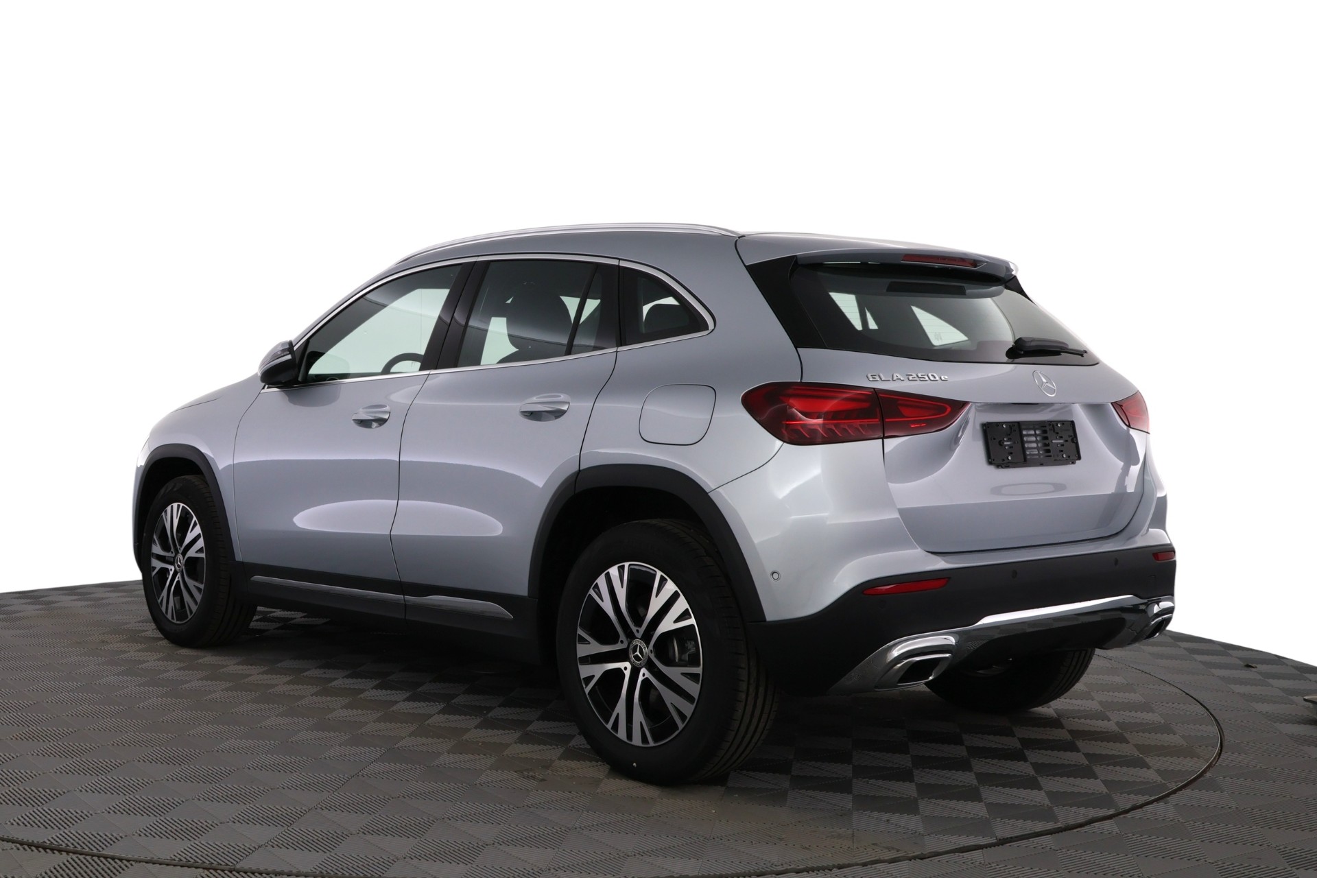 Mercedes-Benz GLA 2026