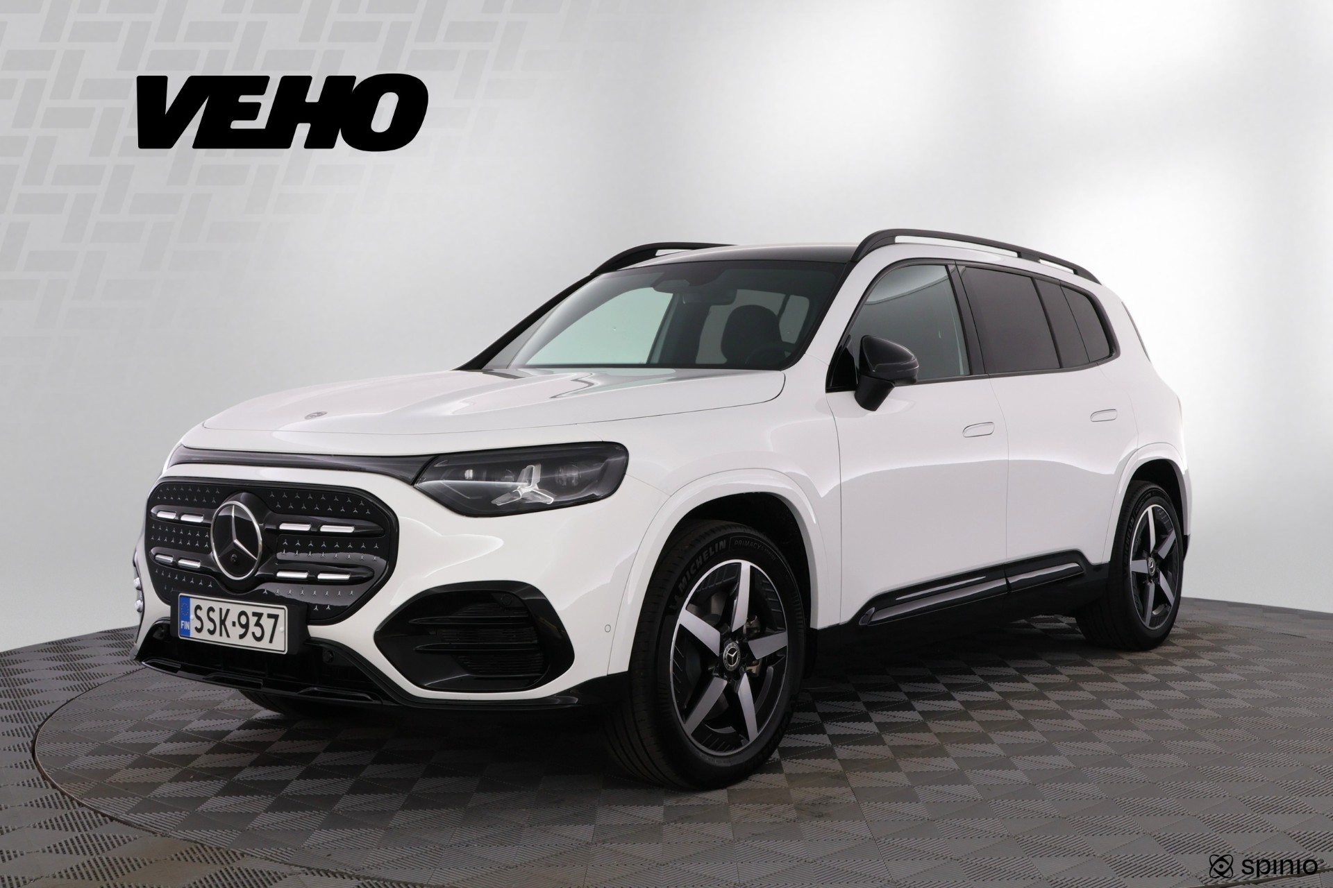 Mercedes-Benz GLB 2026