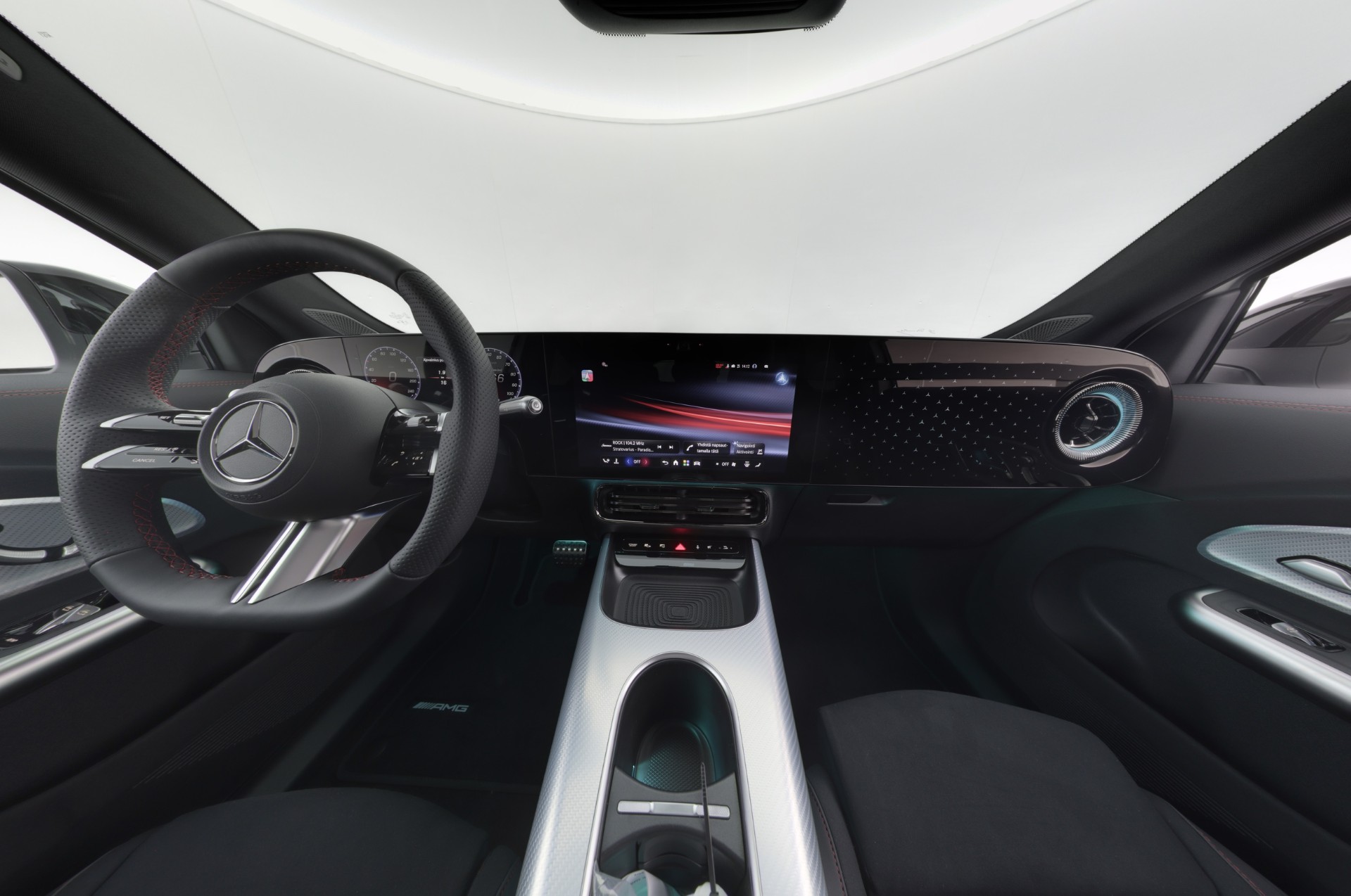 Mercedes-Benz GLB 2026