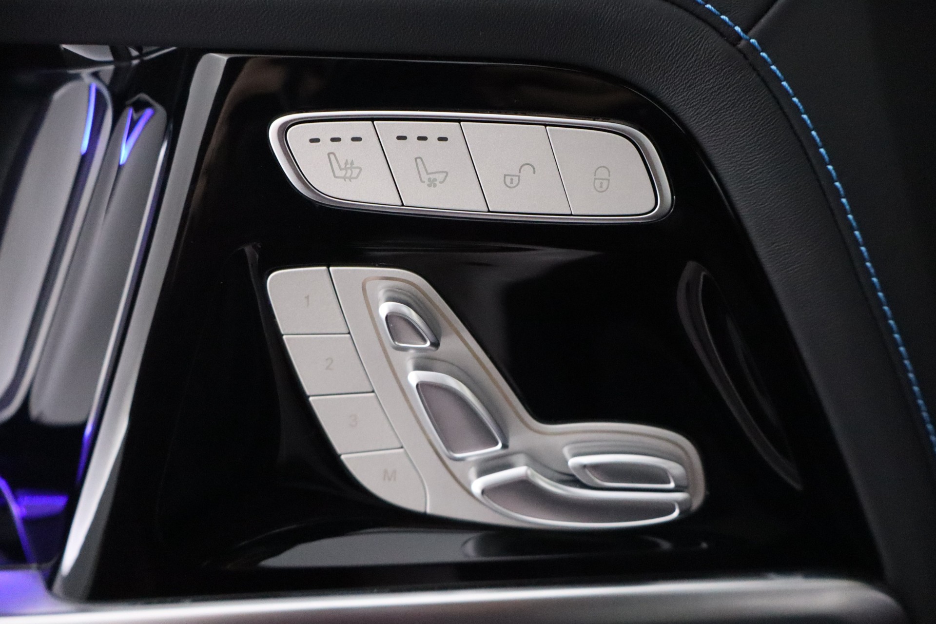 Mercedes-Benz G 2024