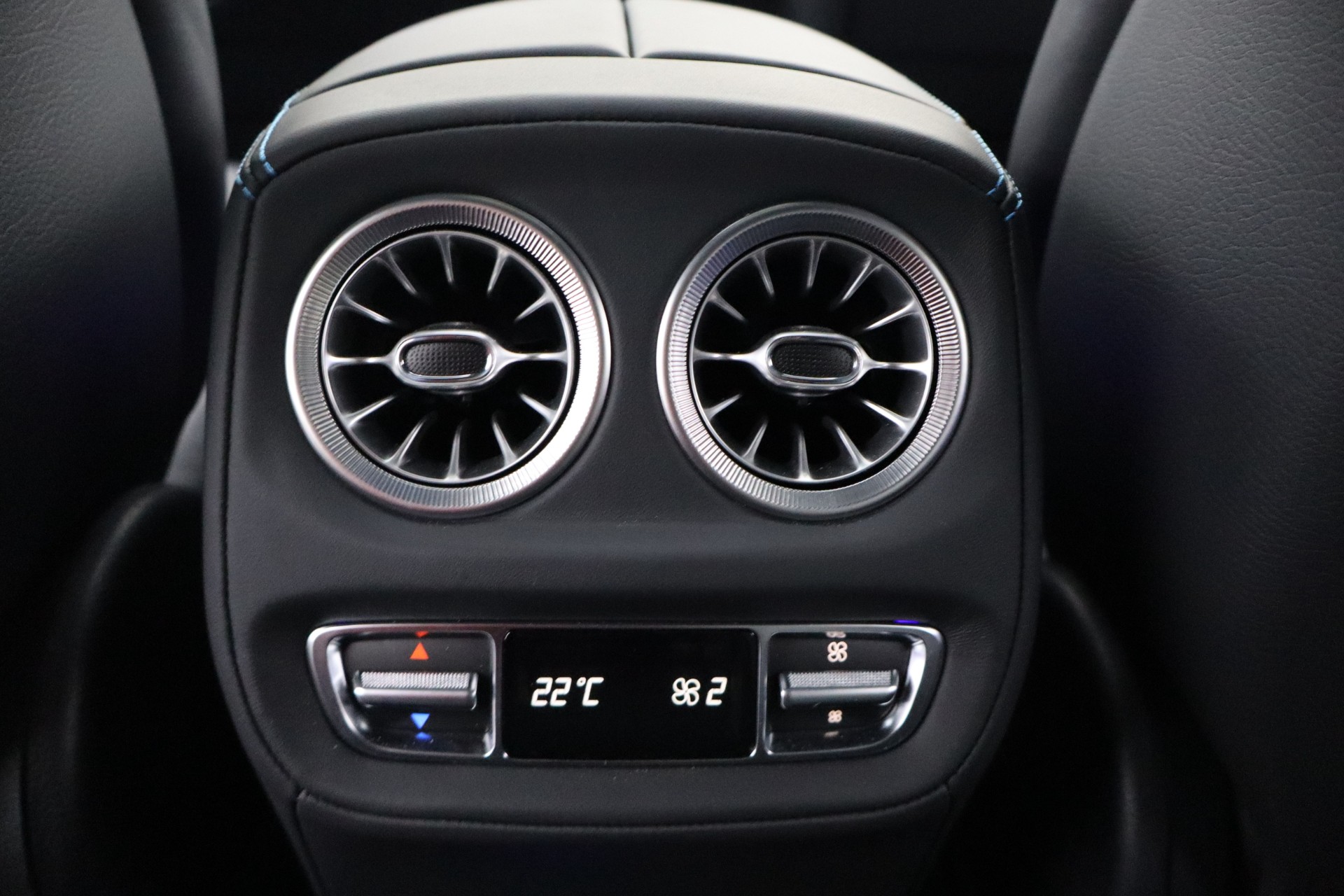 Mercedes-Benz G 2024