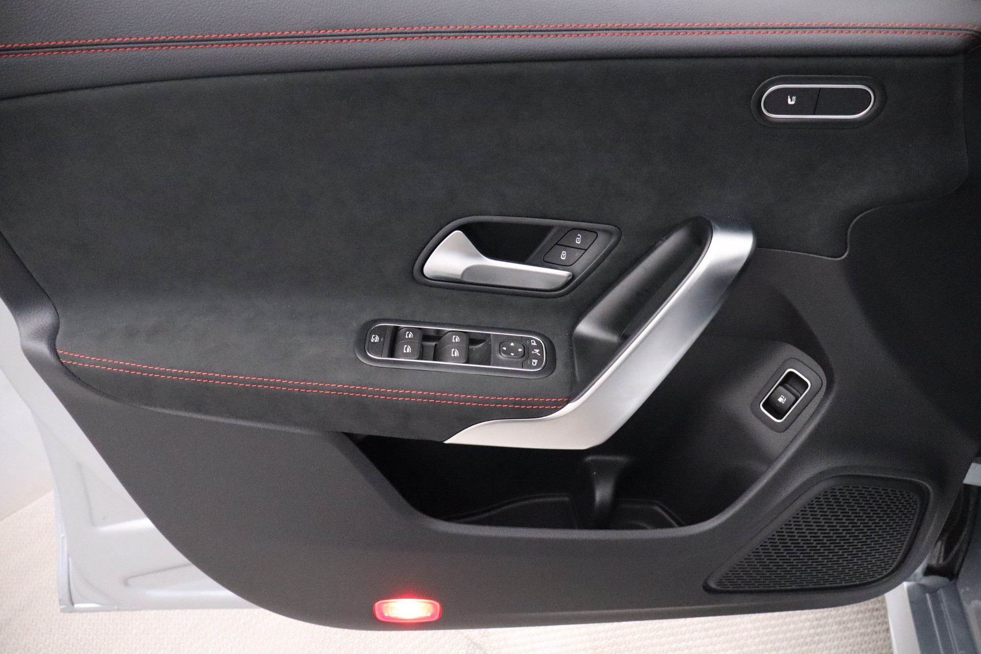 Mercedes-Benz CLA 2025