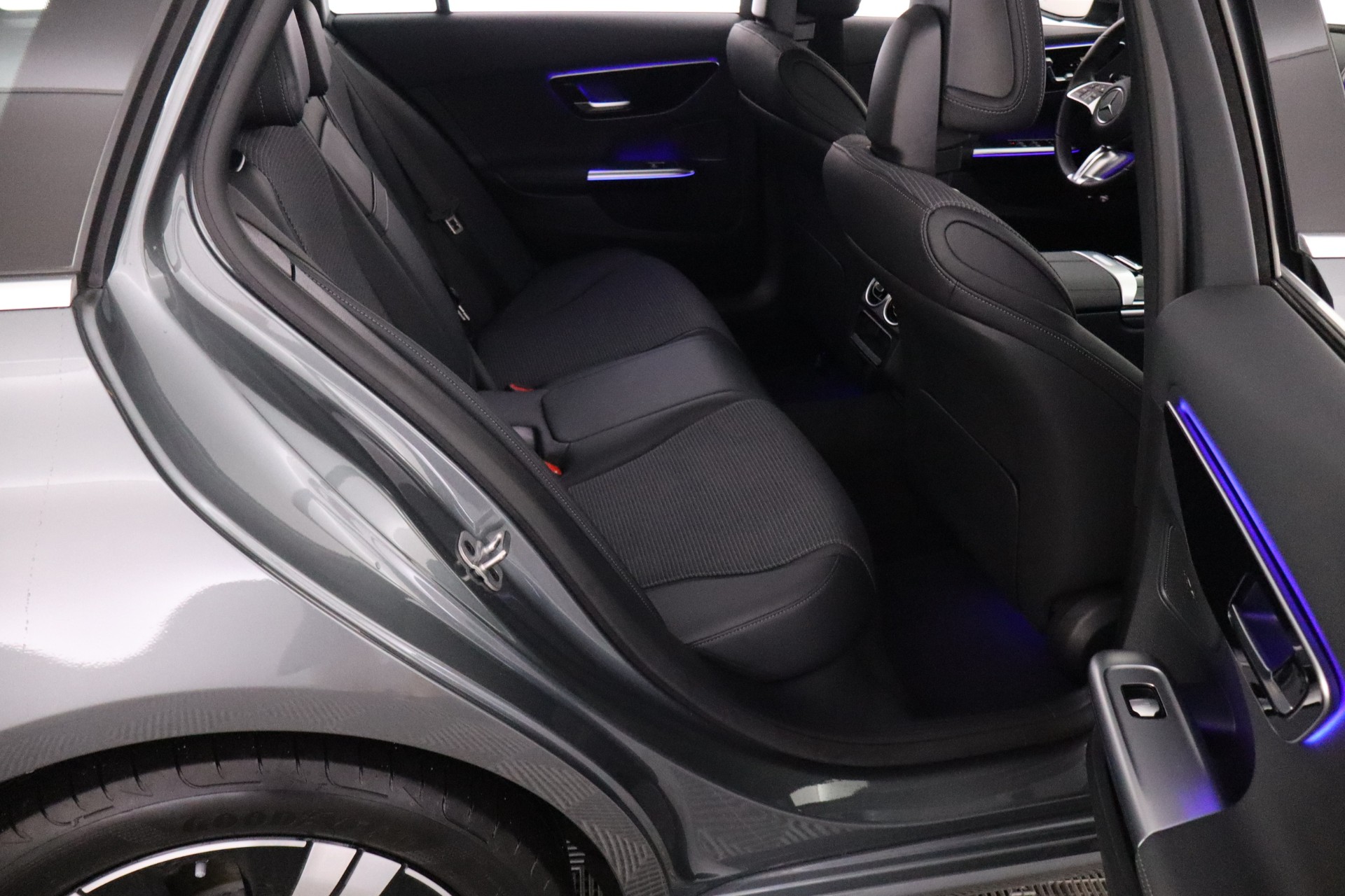 Mercedes-Benz C 2025