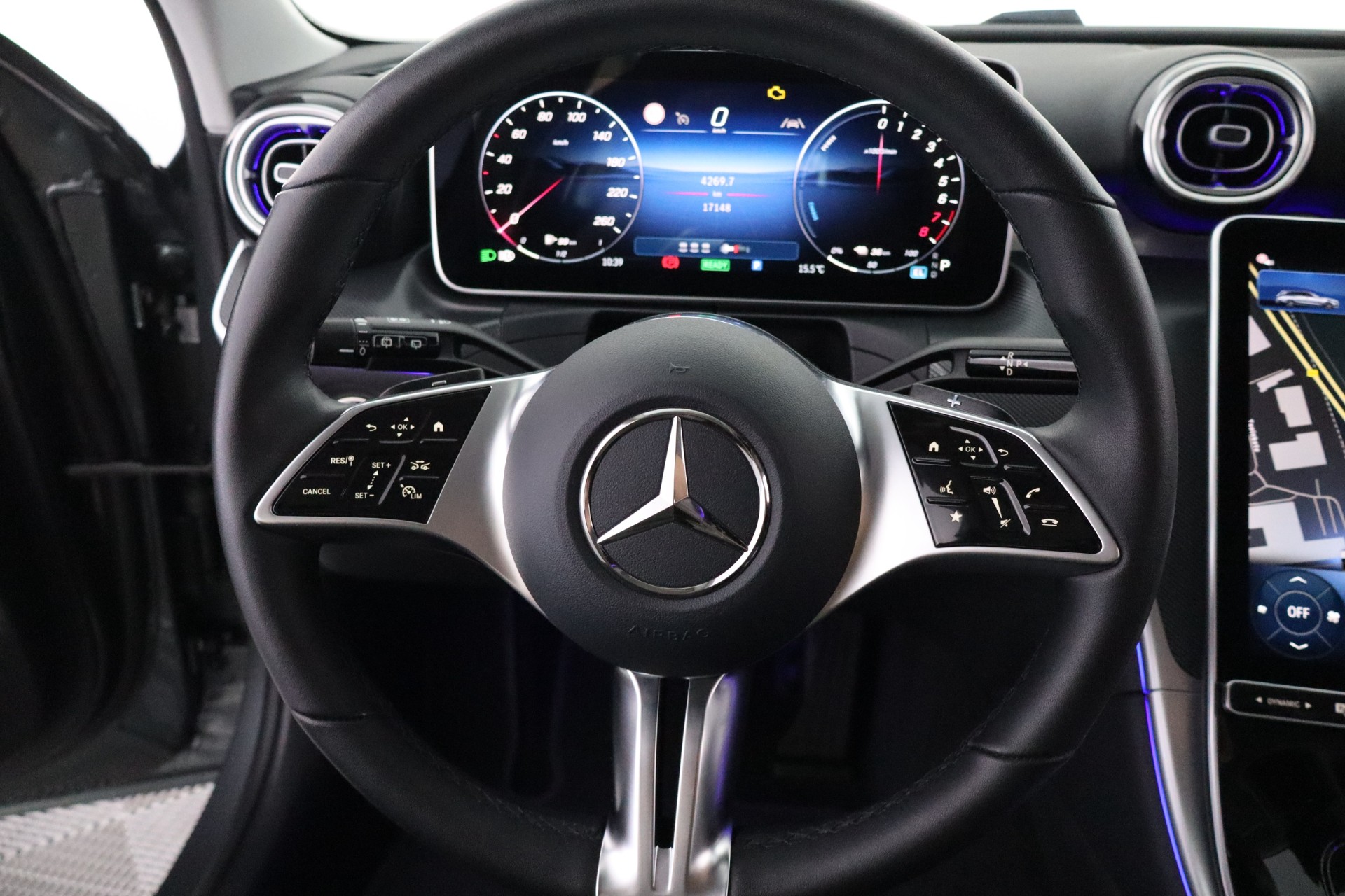 Mercedes-Benz C 2025