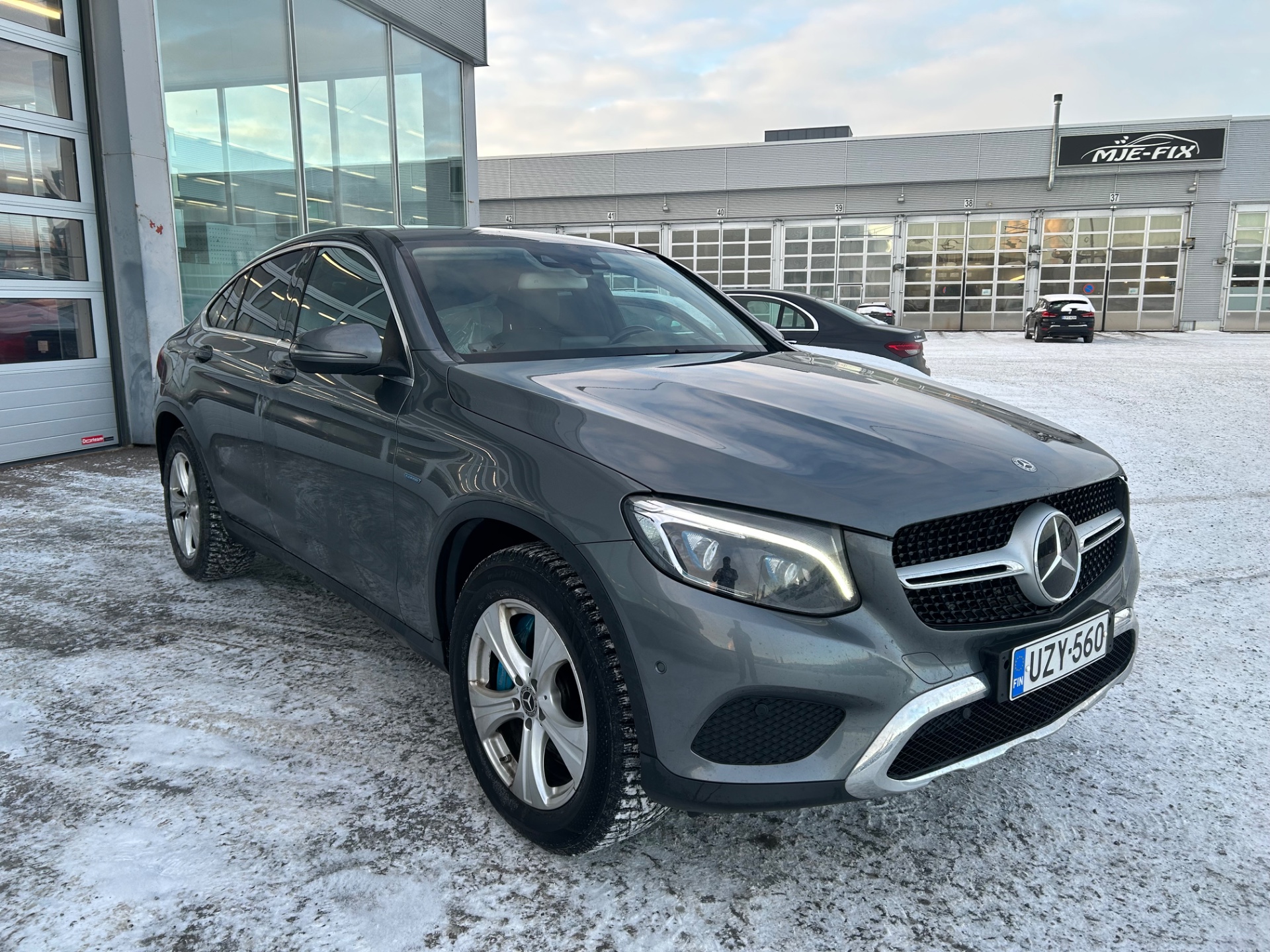 MERCEDES-BENZ GLC 2017
