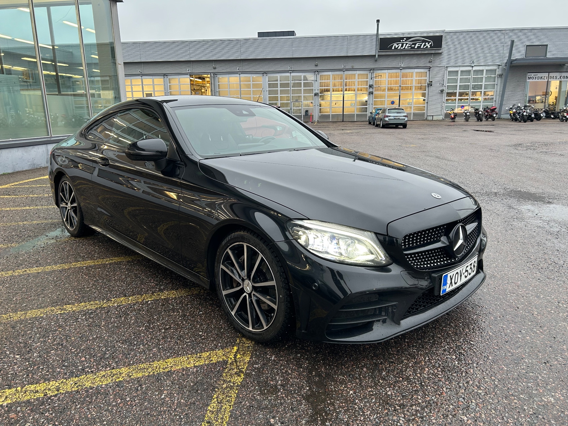 MERCEDES-BENZ C 2018