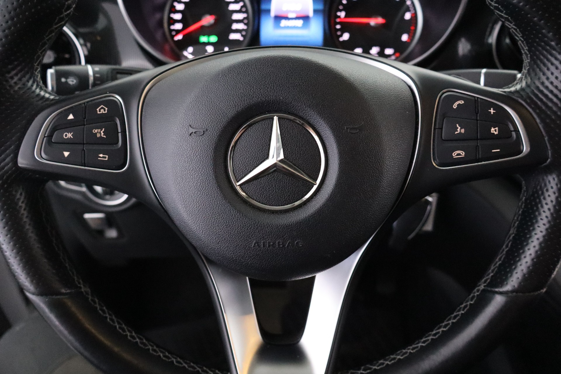 MERCEDES-BENZ V 2020
