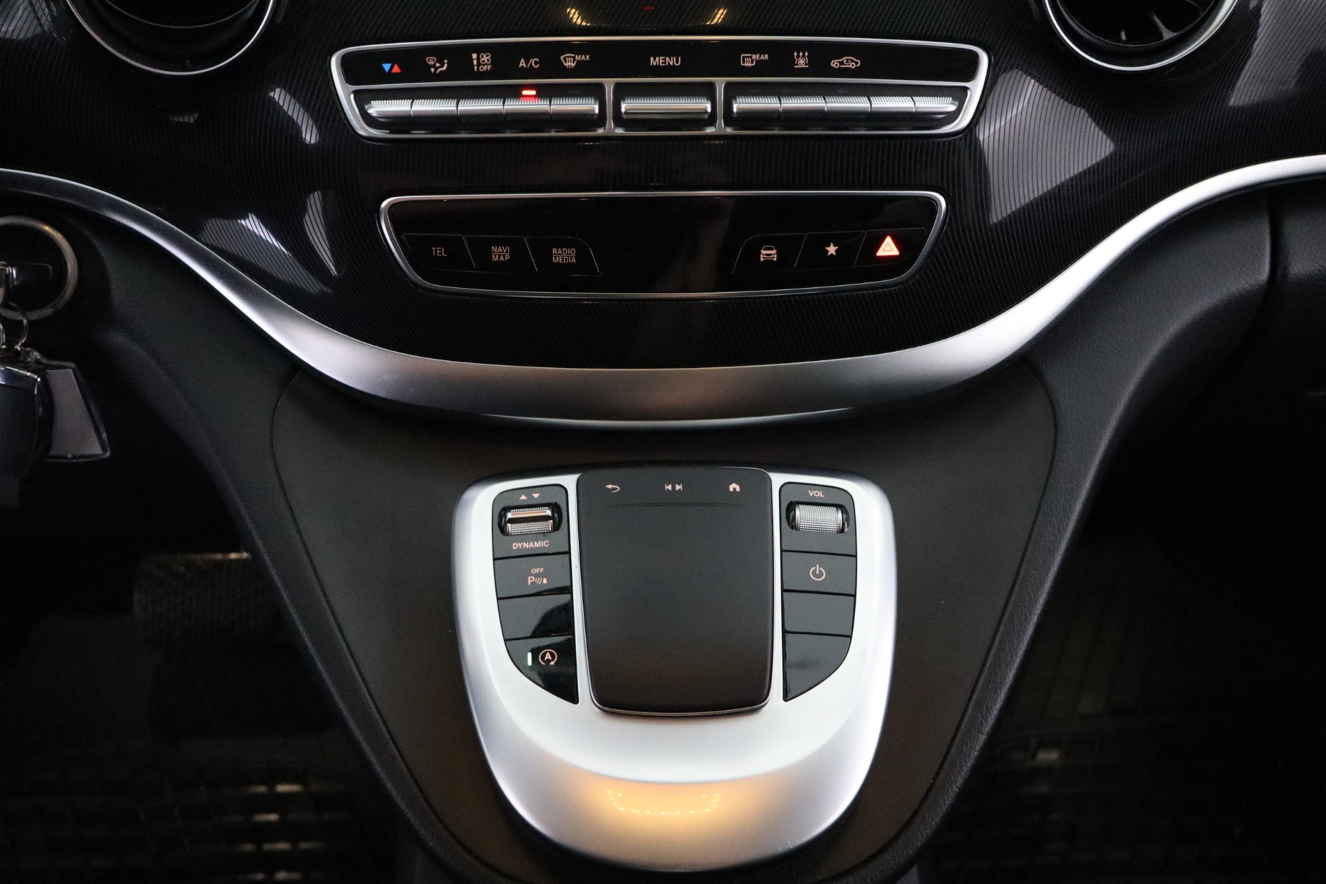 MERCEDES-BENZ V 2020