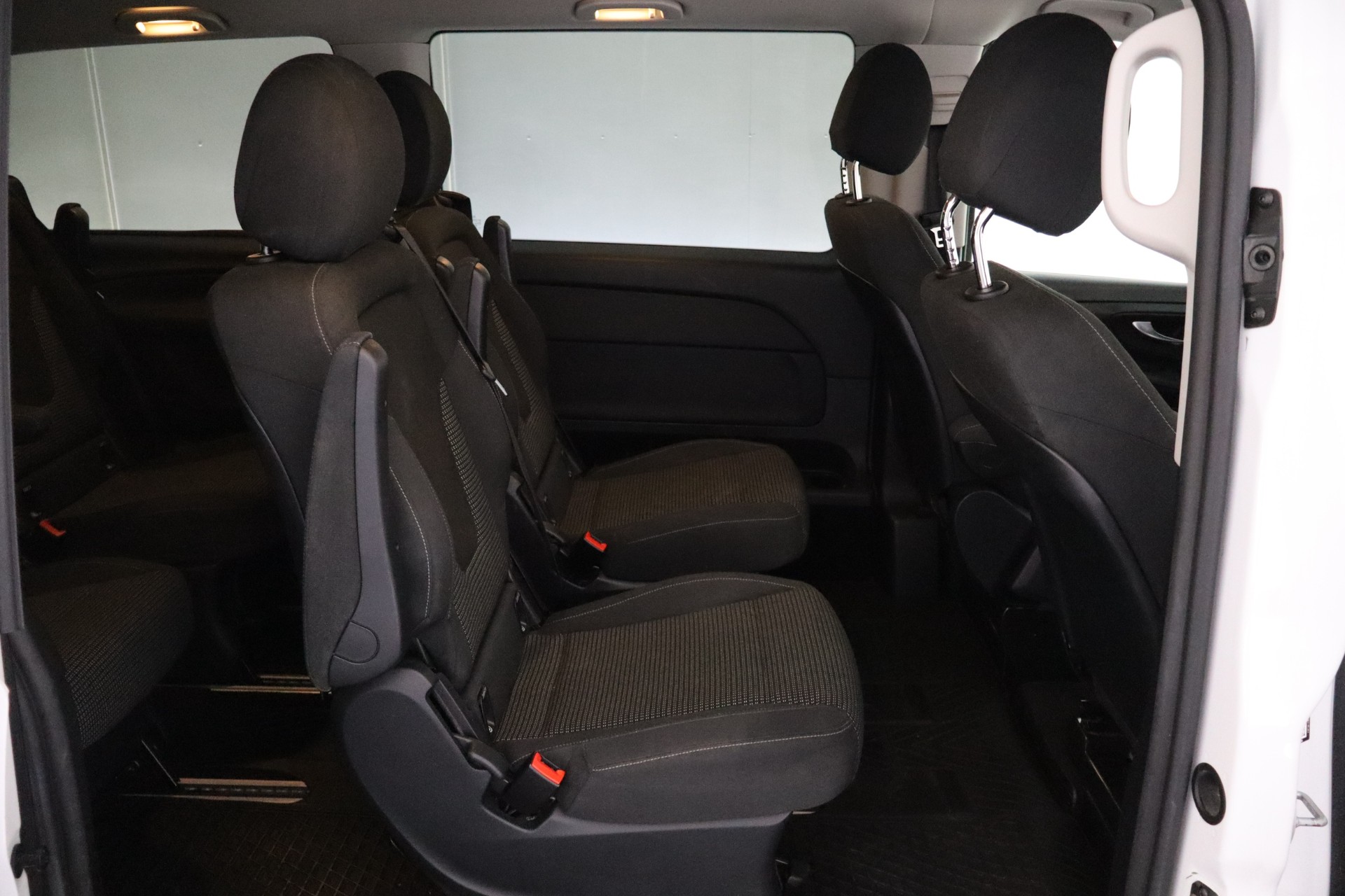 MERCEDES-BENZ V 2020