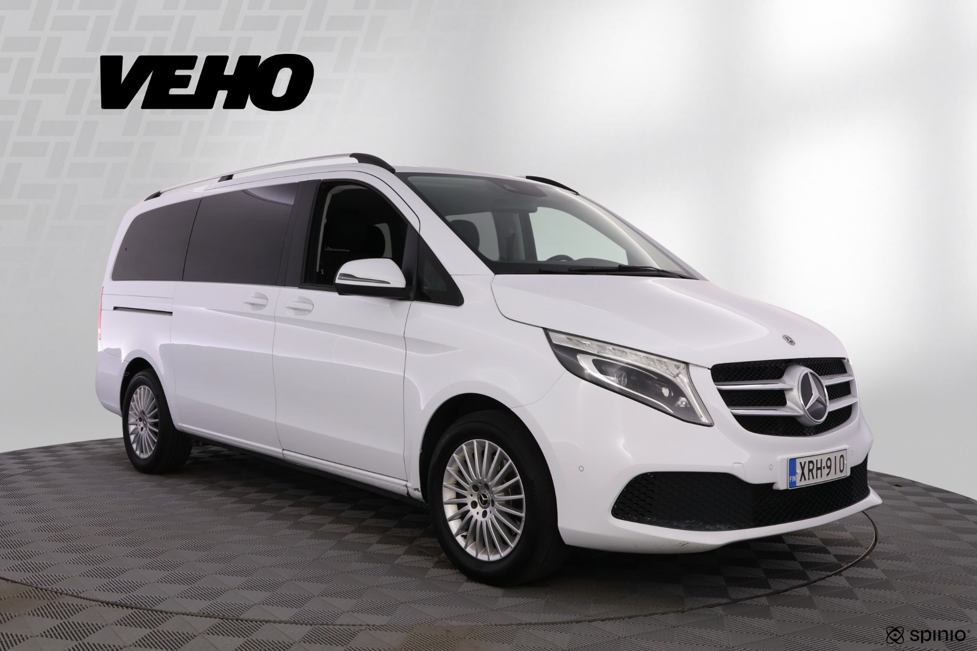 MERCEDES-BENZ V 2020