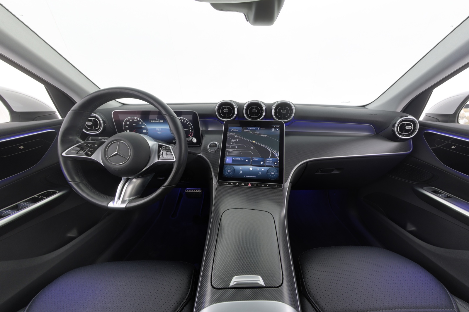 Mercedes-Benz GLC 2023