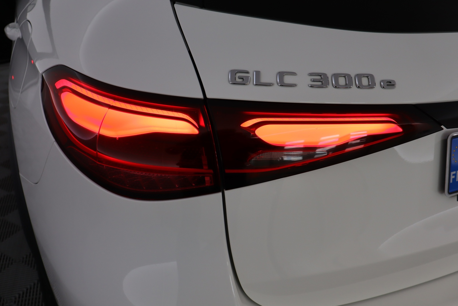 Mercedes-Benz GLC 2023
