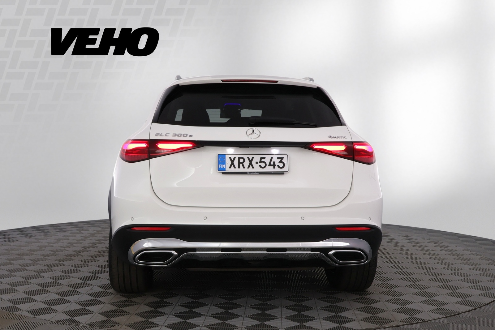 Mercedes-Benz GLC 2023